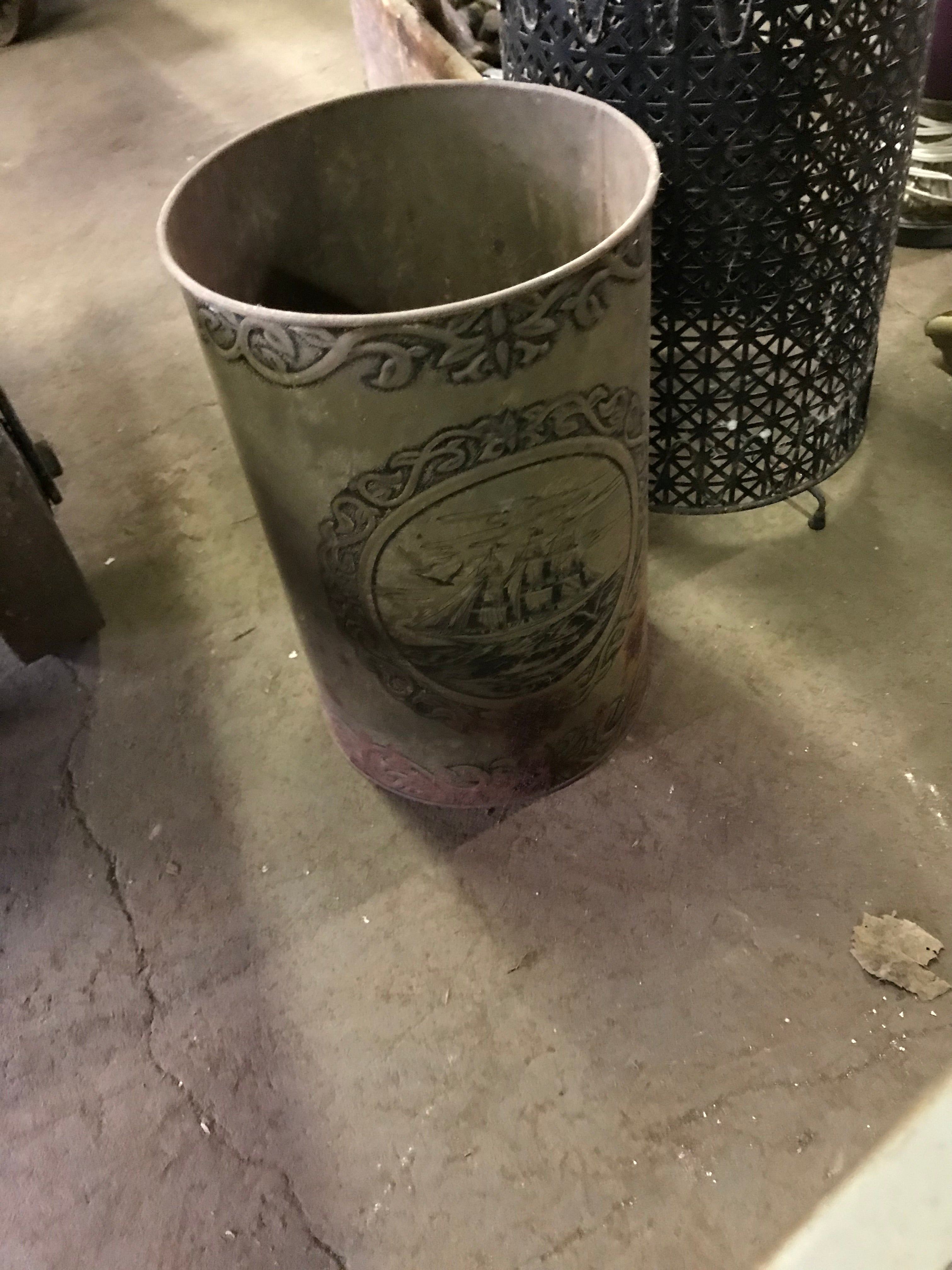 Small Metal Trash Can  with Interior  "Ship' Liner"