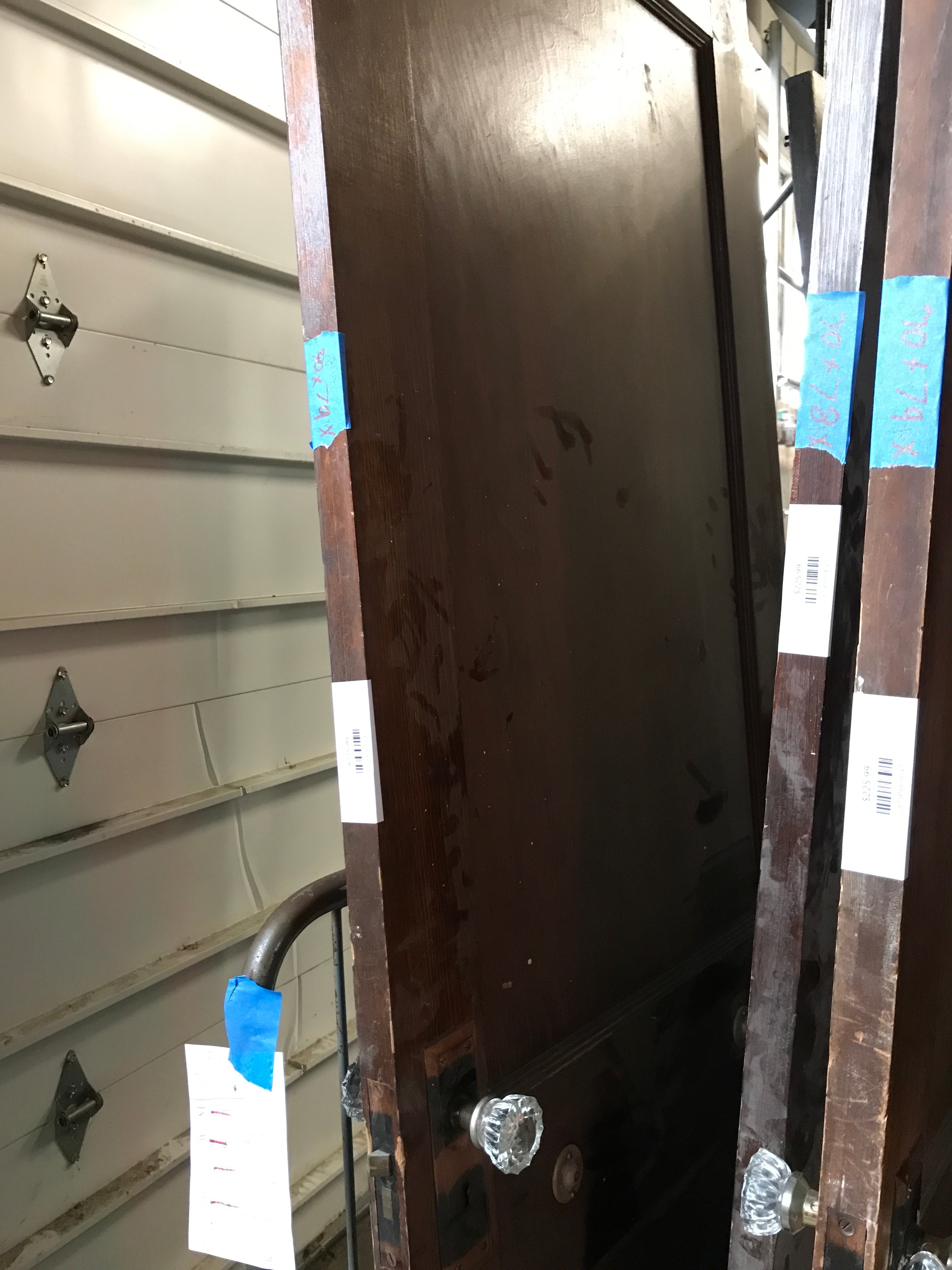 2 Panel Door with 2 Glass Door Knobs