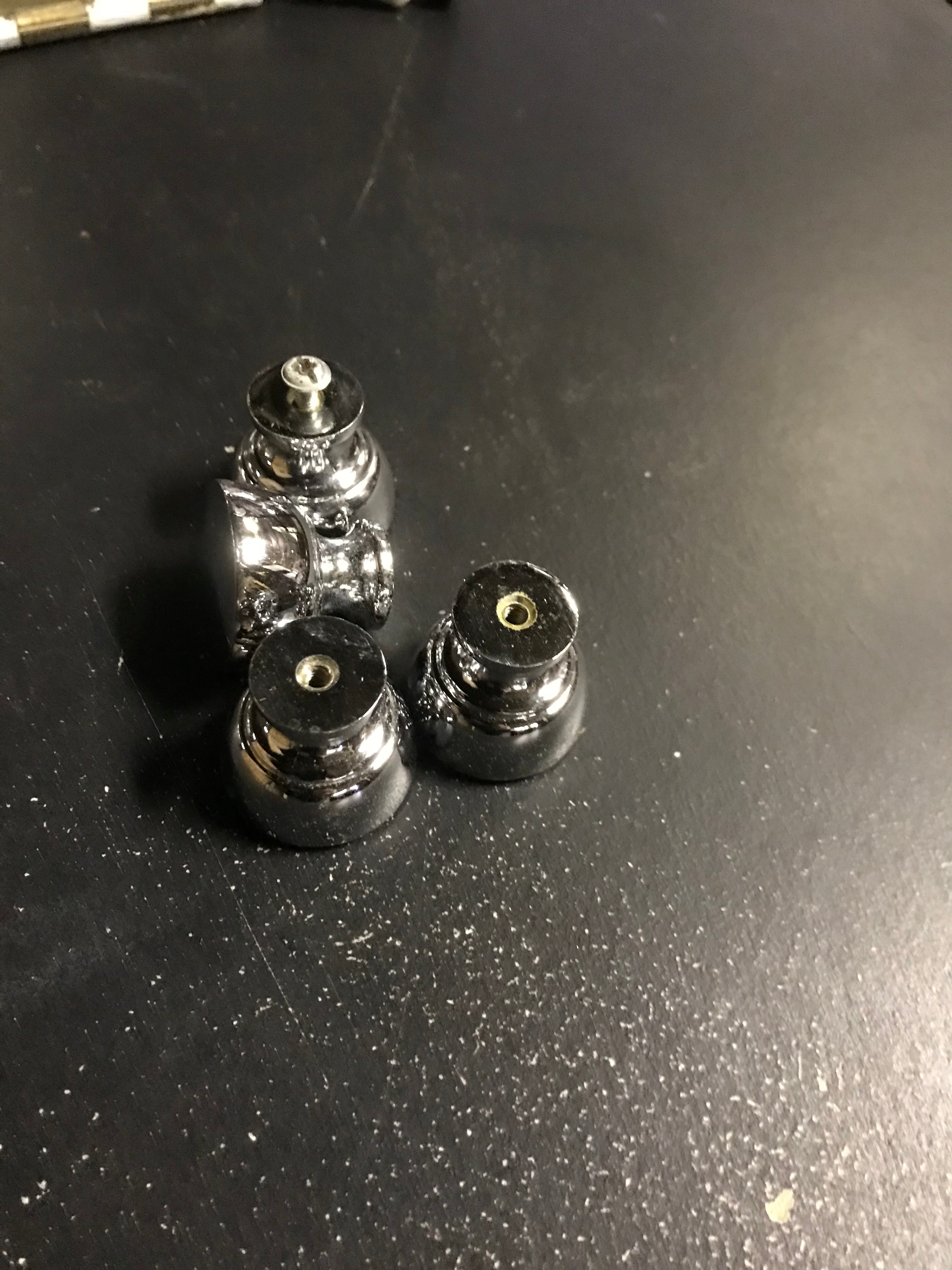 Set of 4 Chrome Knobs