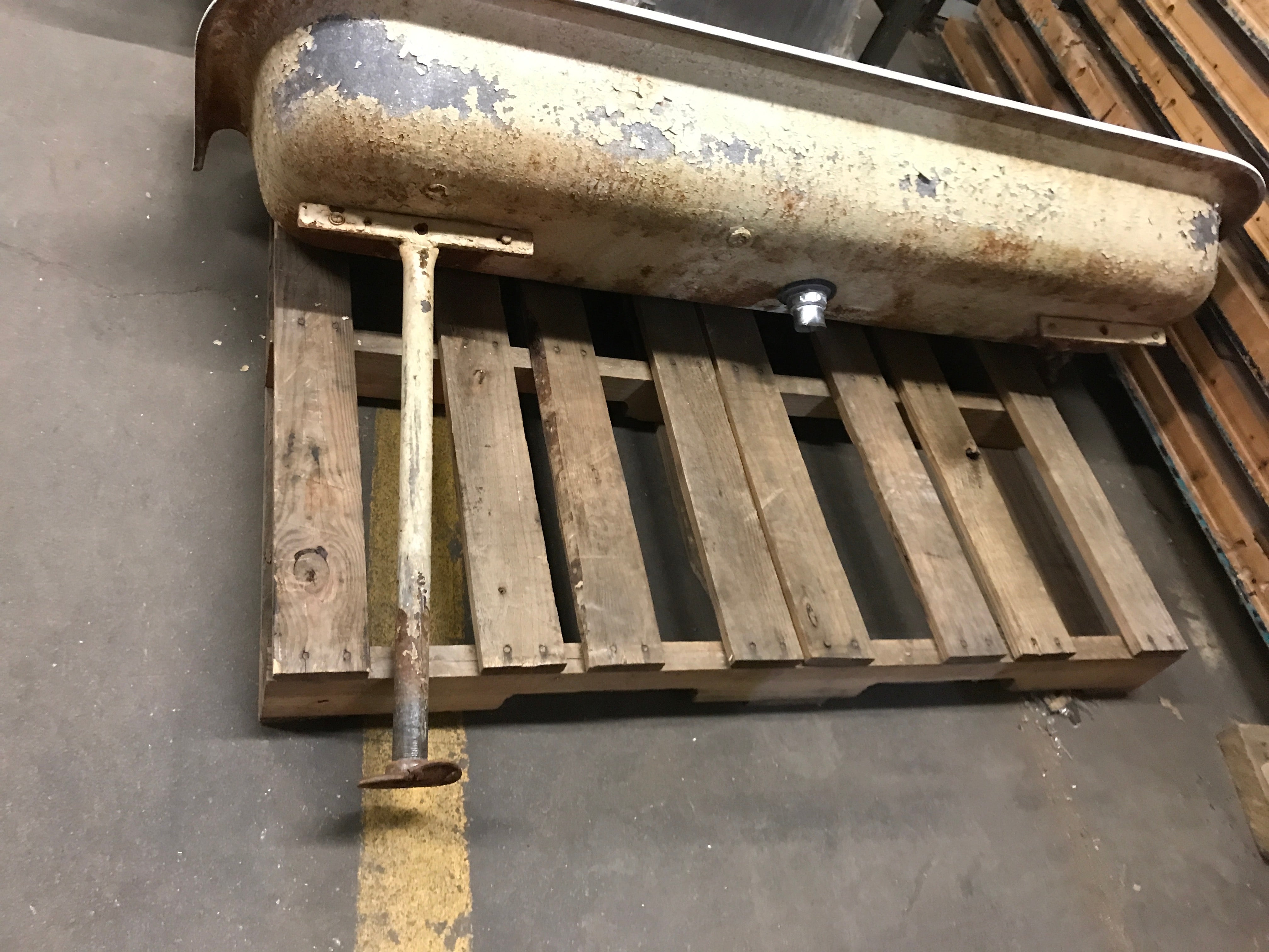 Cast Iron Trough Sink 60"