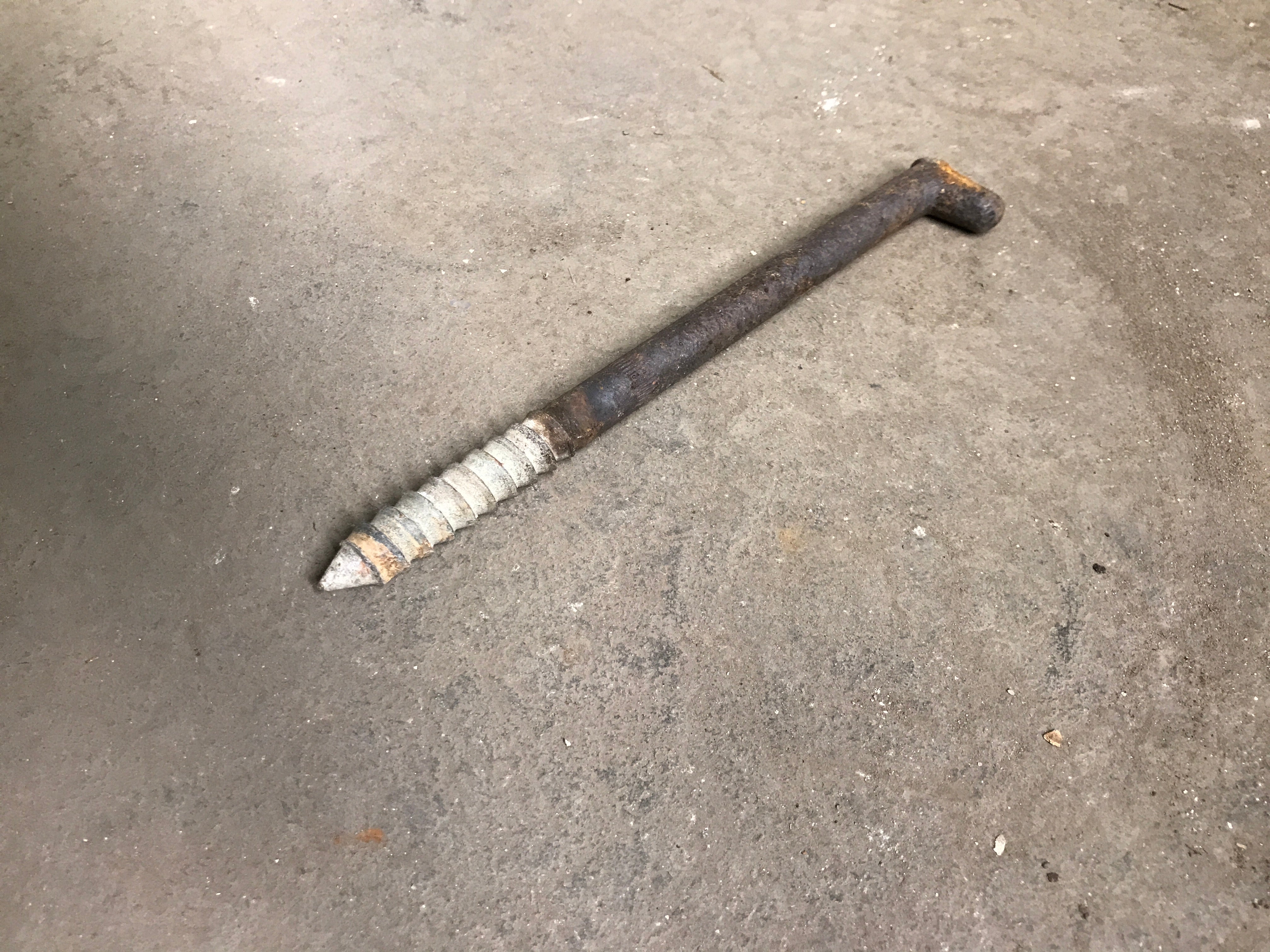 Threaded Stake- Lot of 4