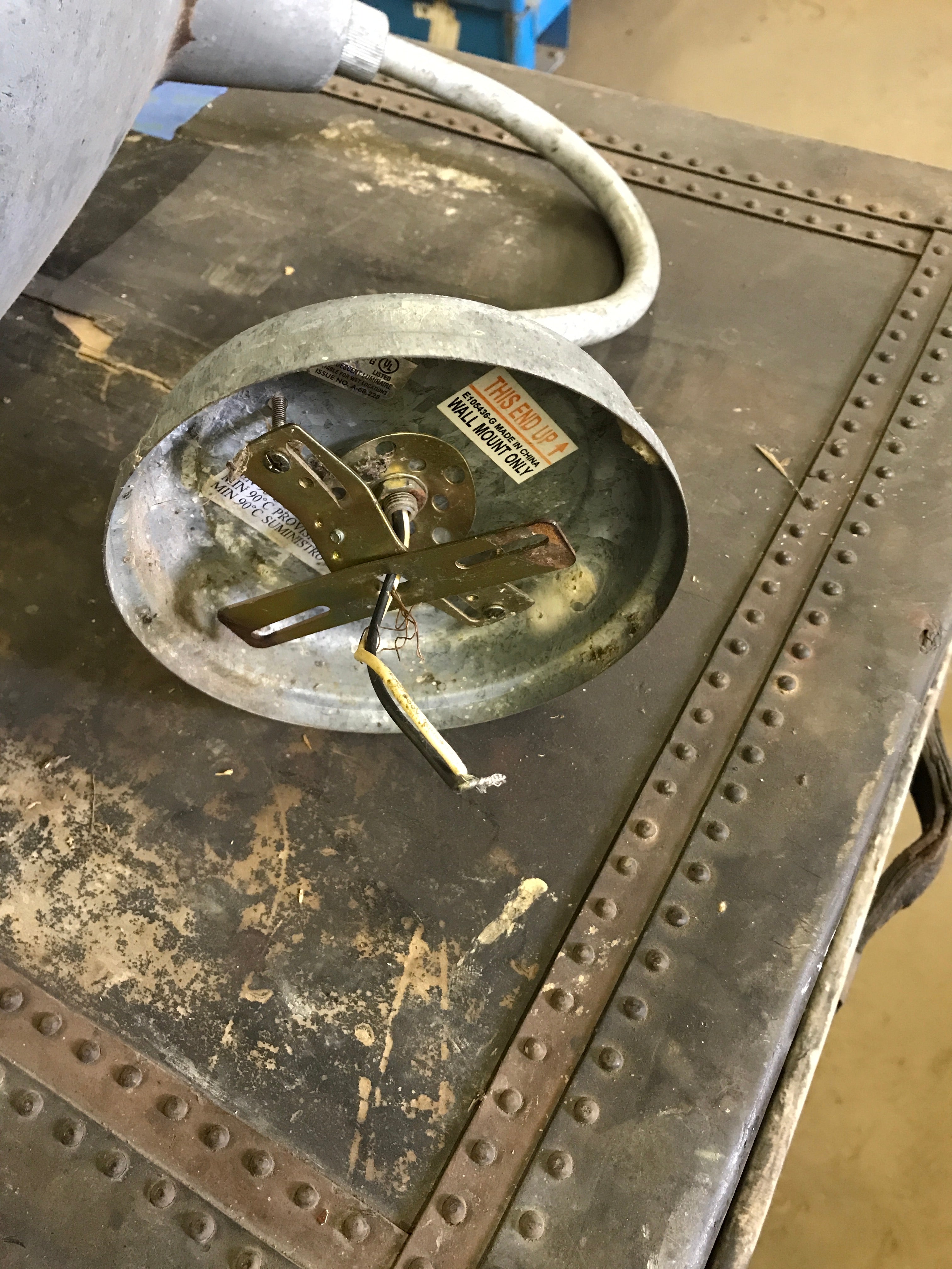 Hook light