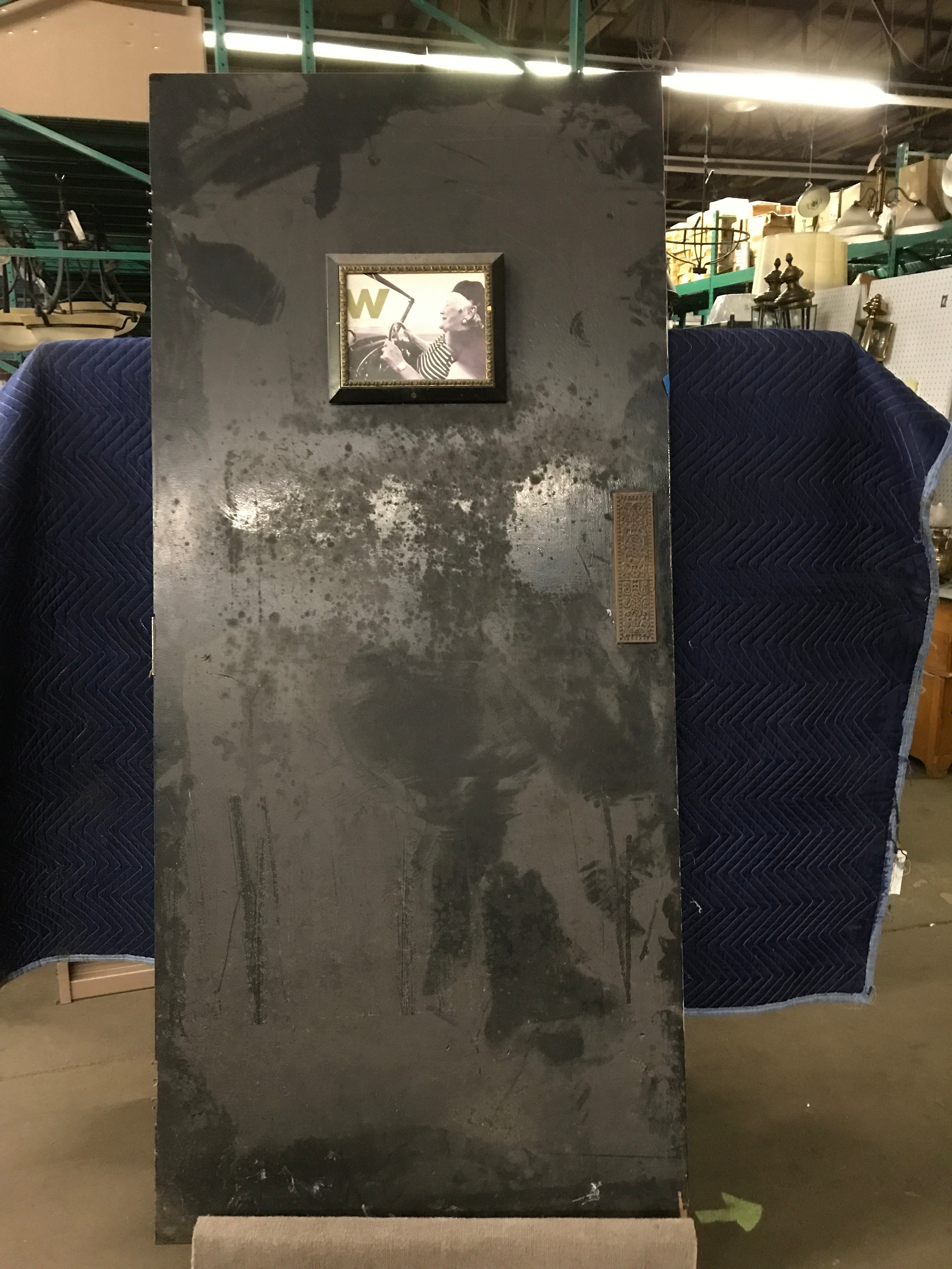 Swing bypass door