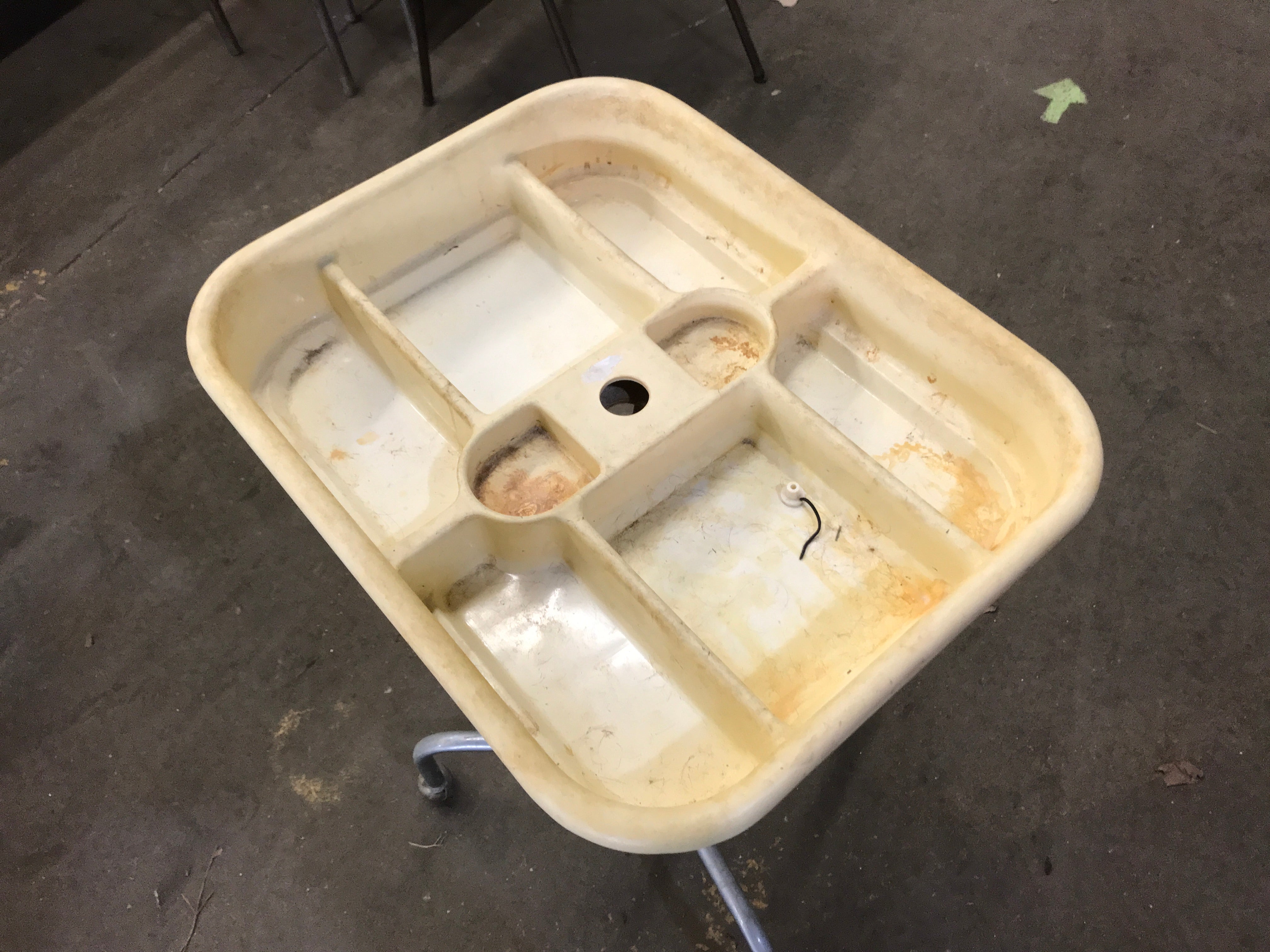 Perm Parts Holder
