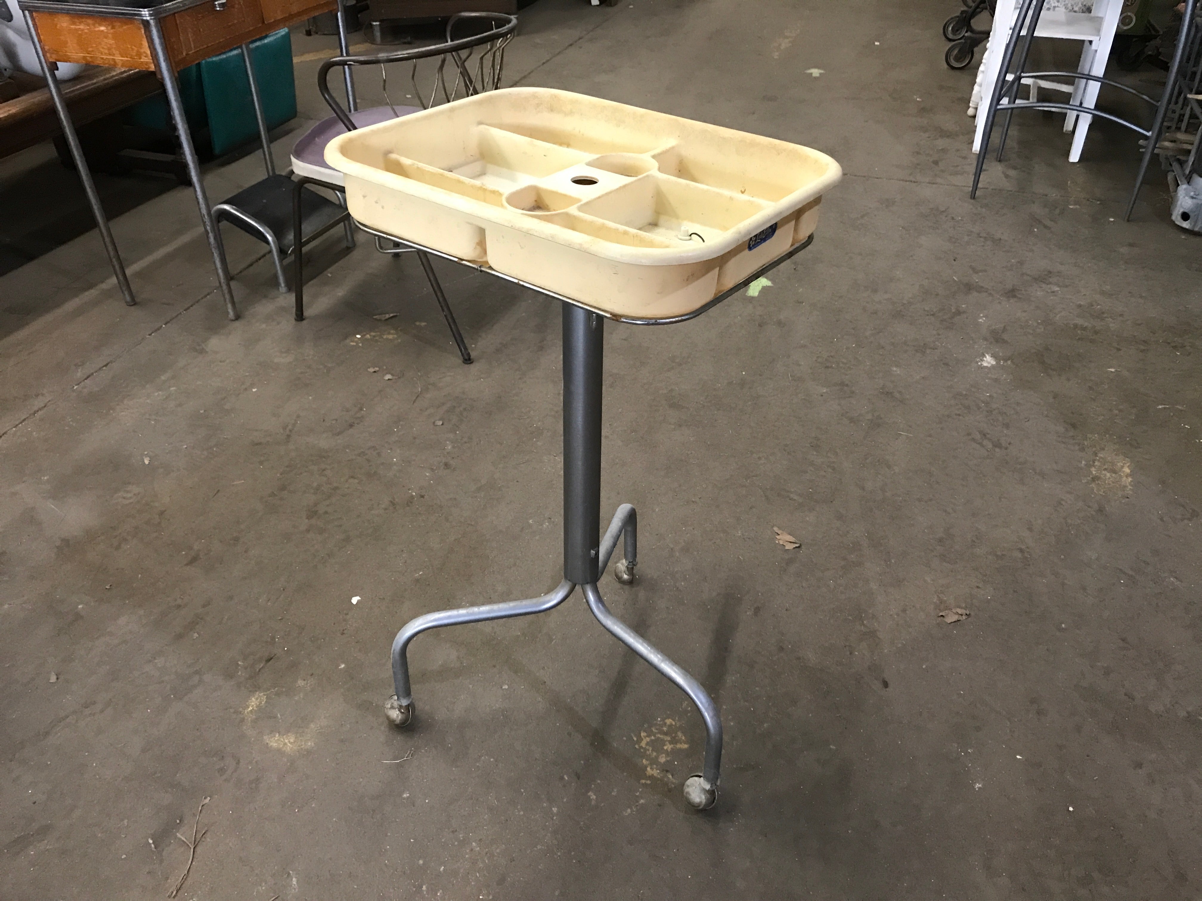Perm Parts Holder