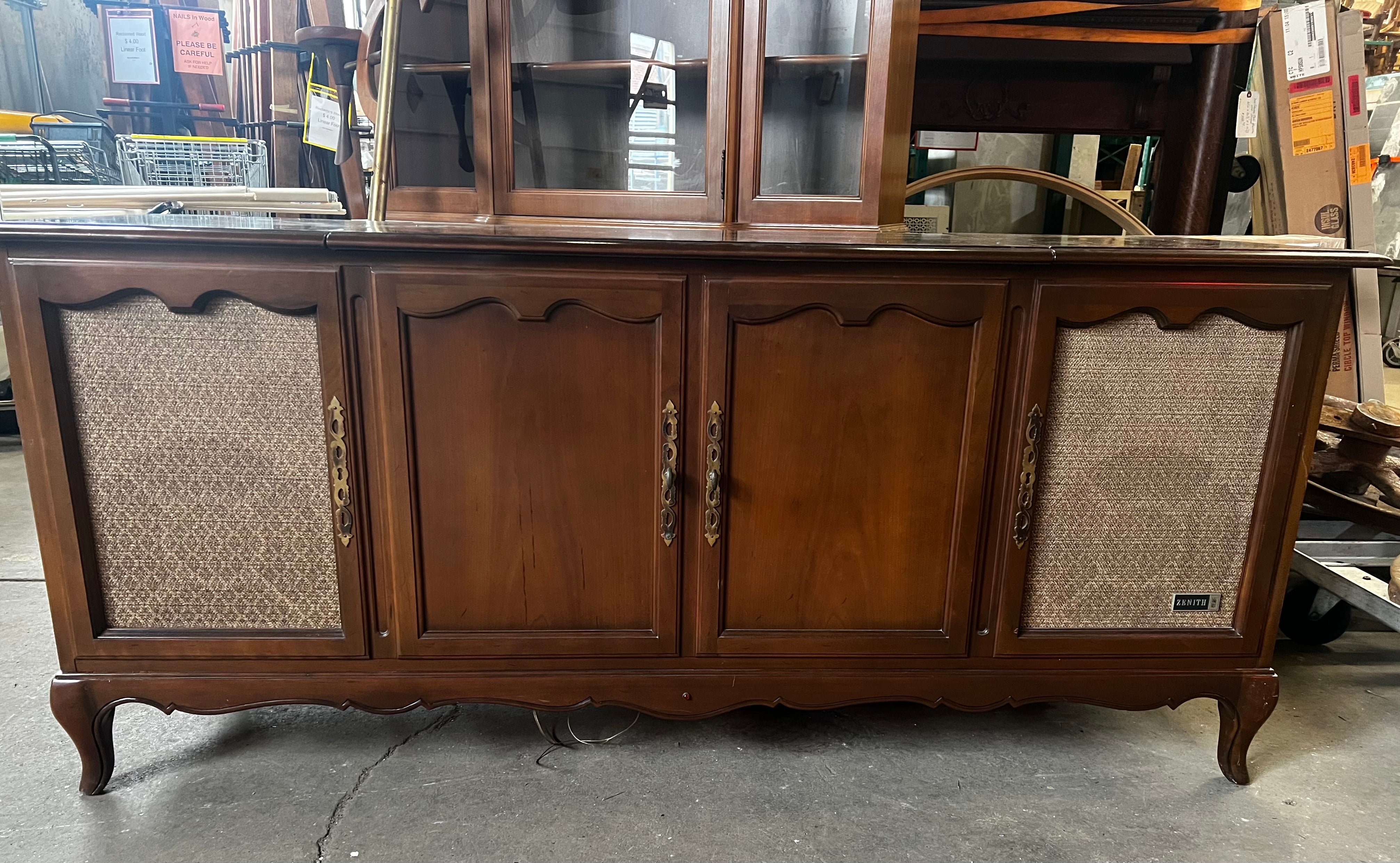 Zenith Record Player Consule