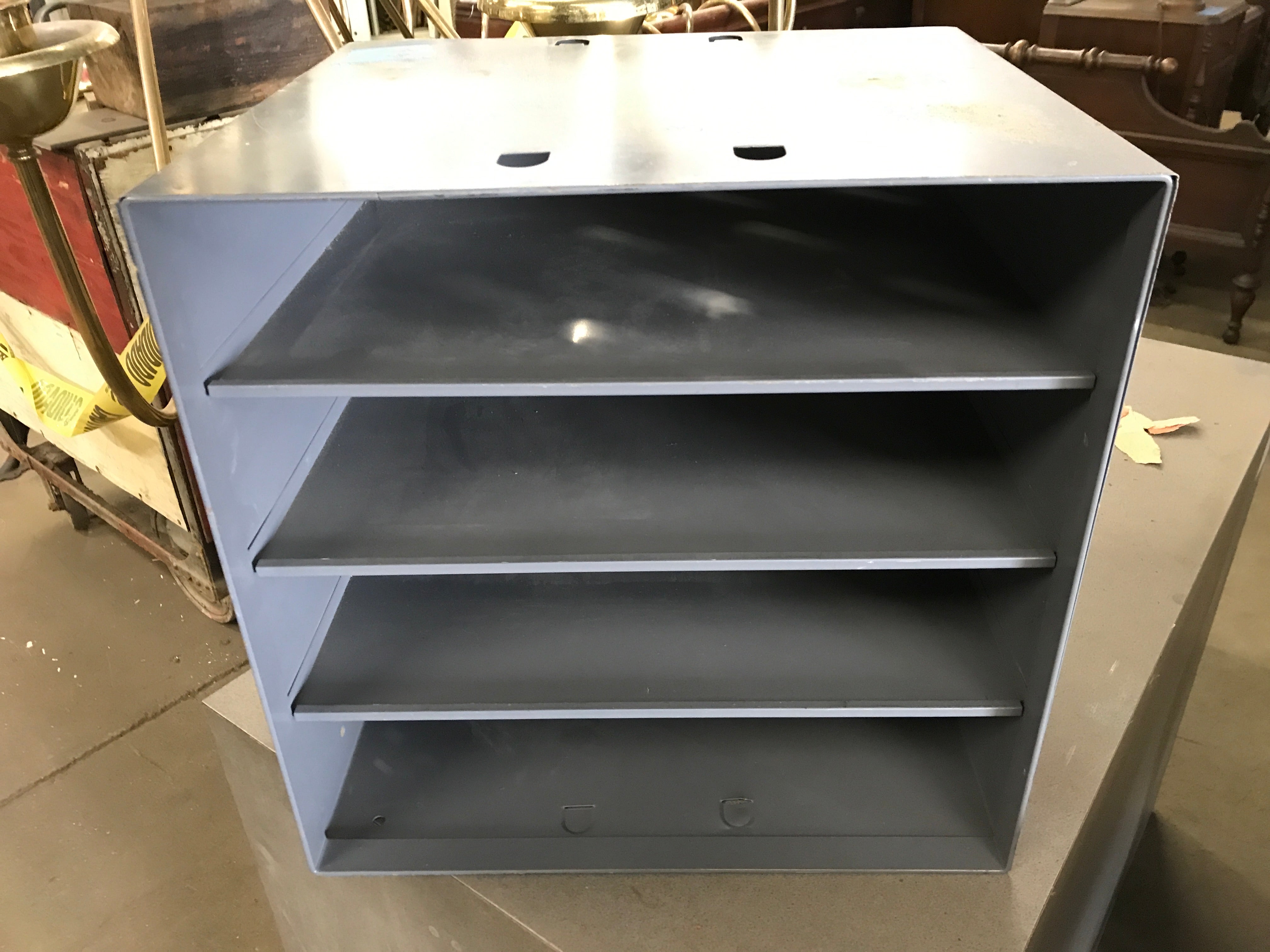 Desk organizer