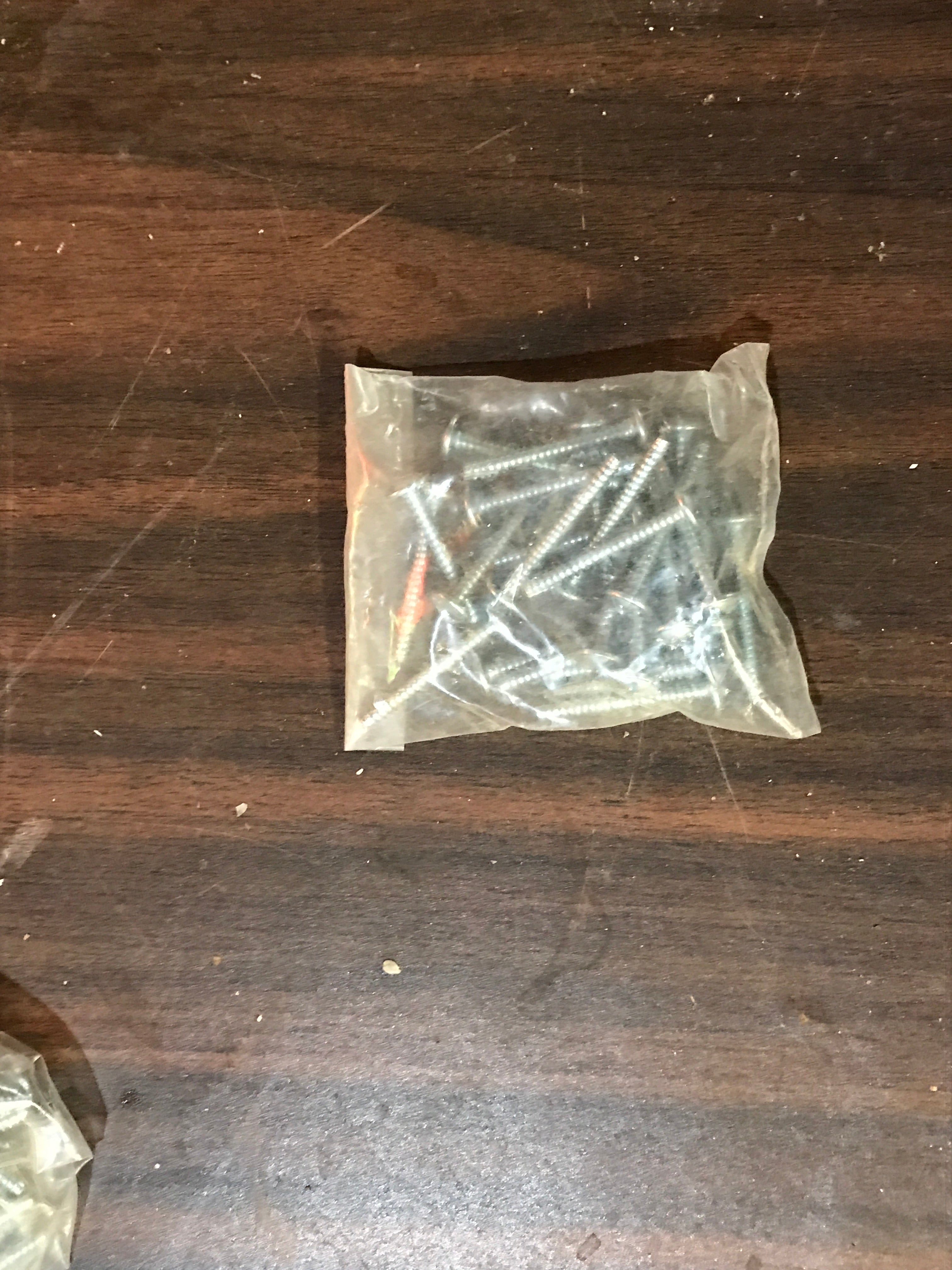 Cabinet knob screws