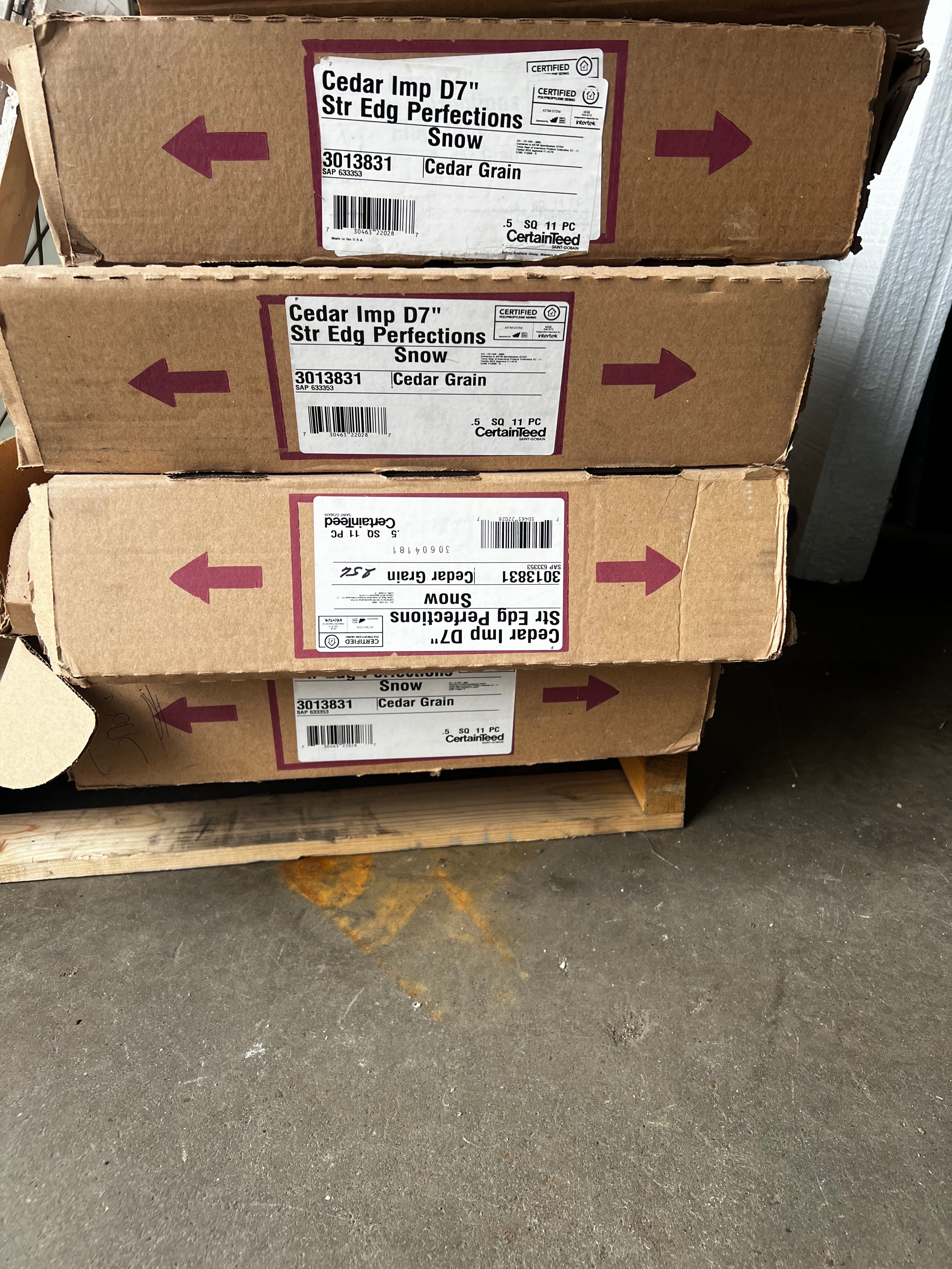 Lot of Certainteed Cedar Shake Siding