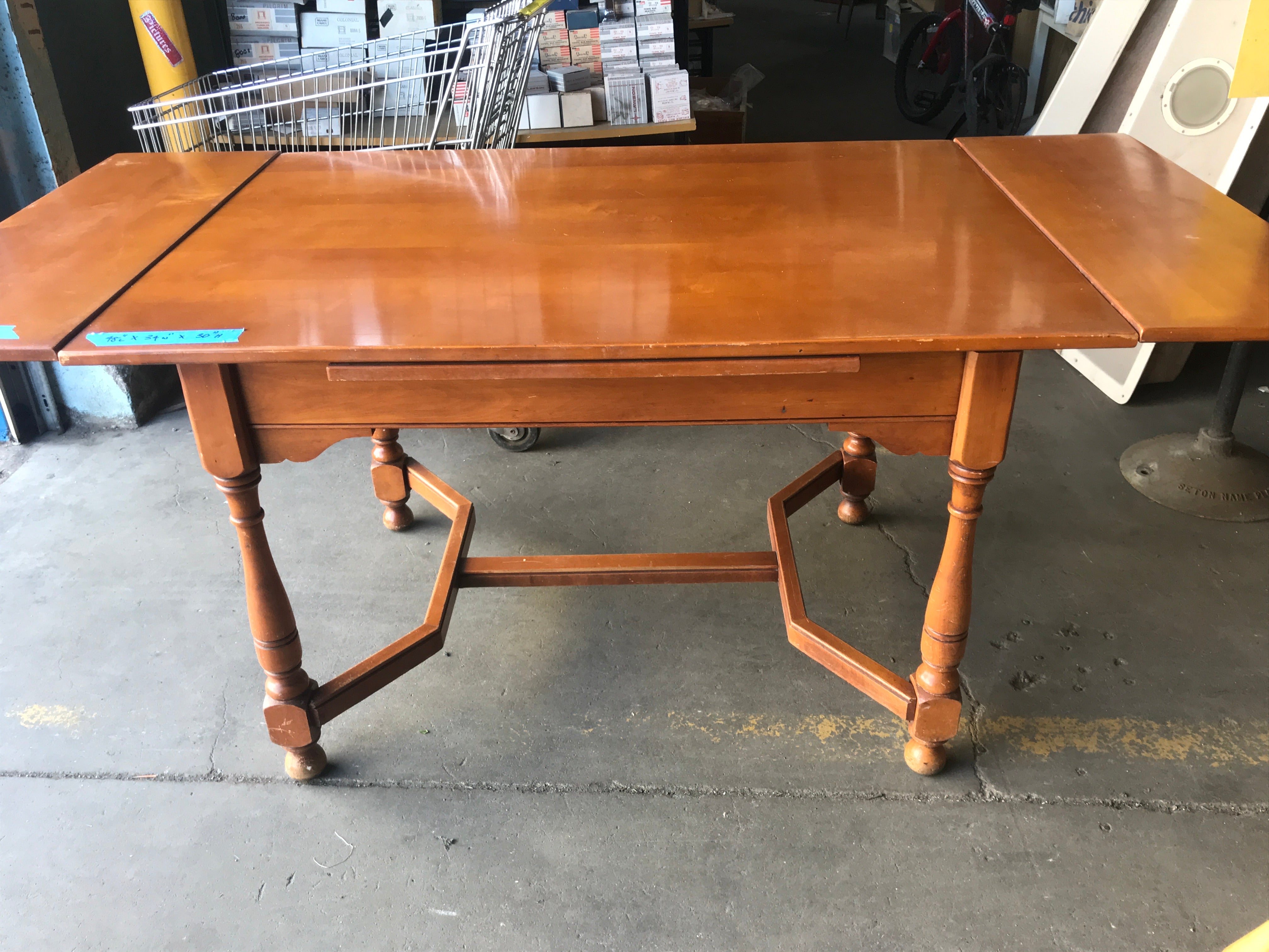 Dining table set