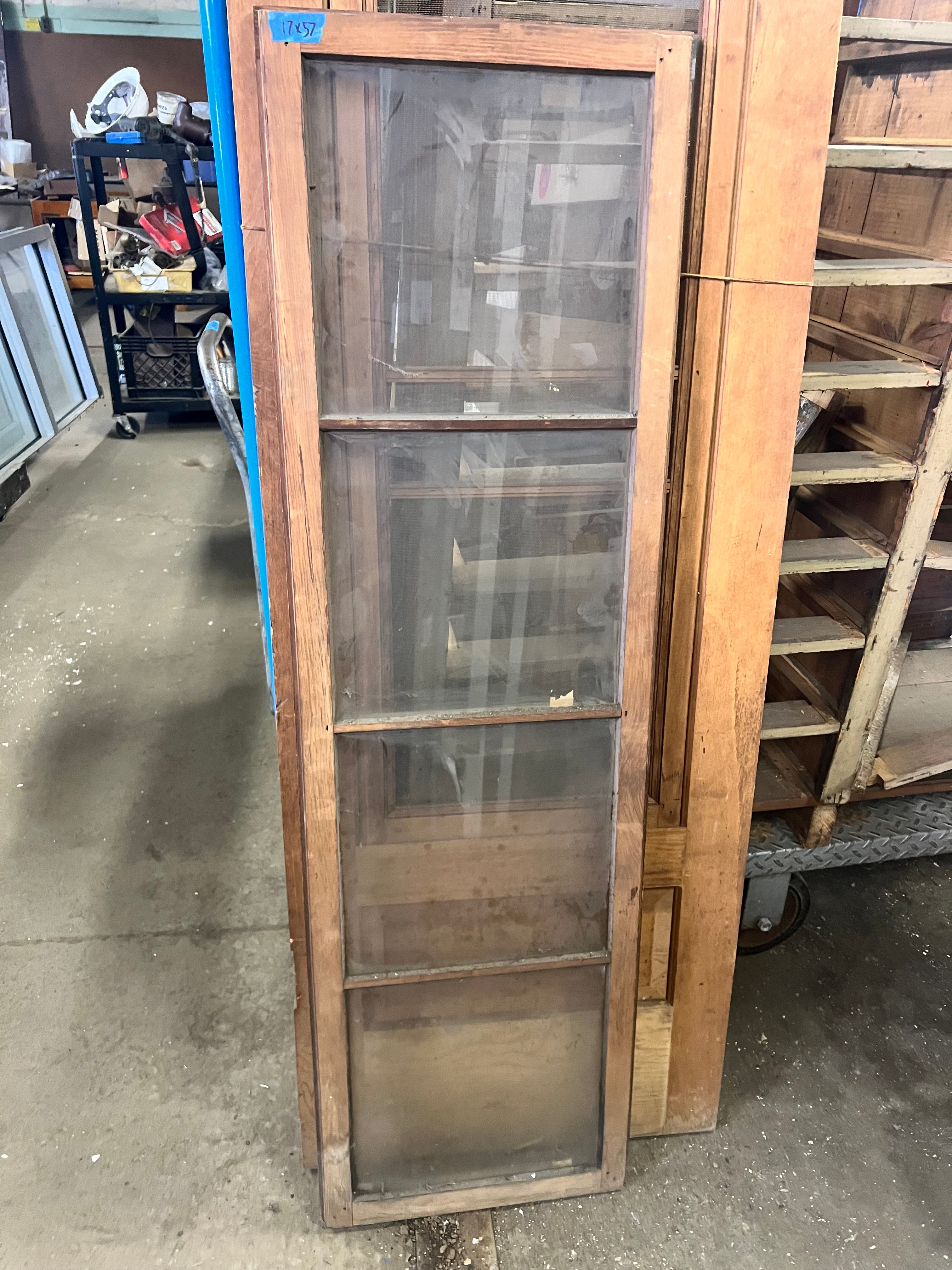 Storm Door w Screen and Window