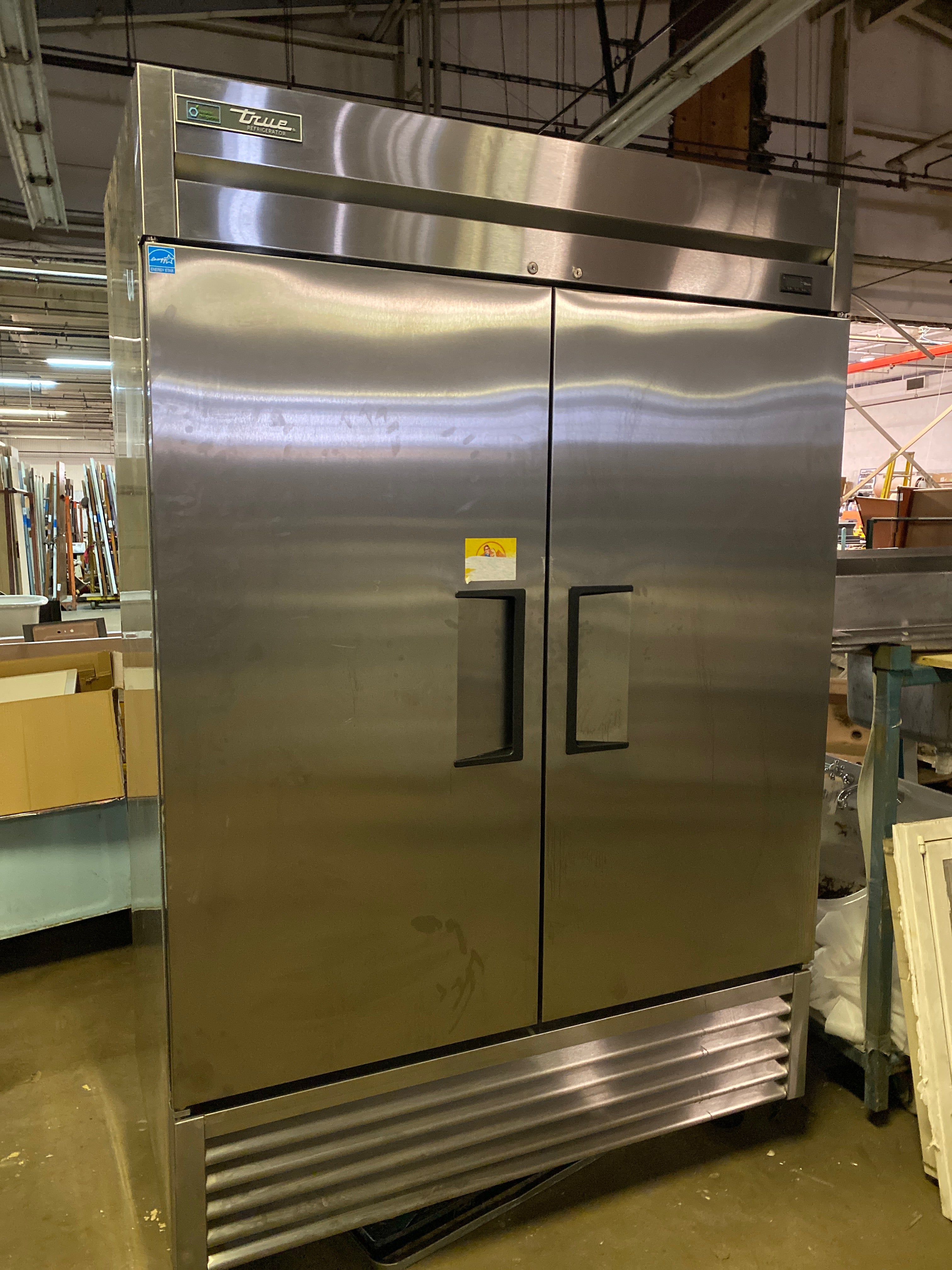 True Refrigerator- Double Door Cooler