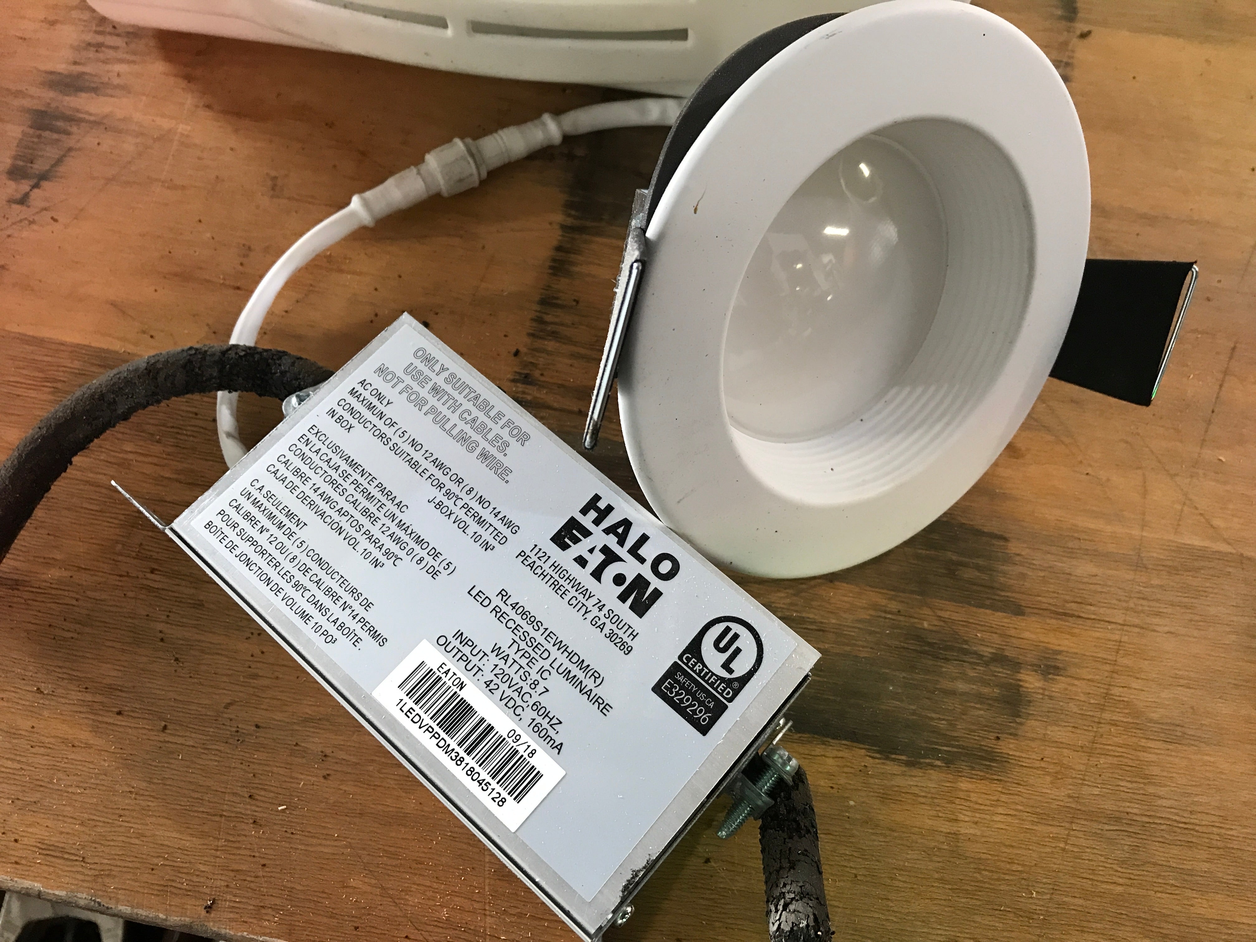 Halo recessed lighting