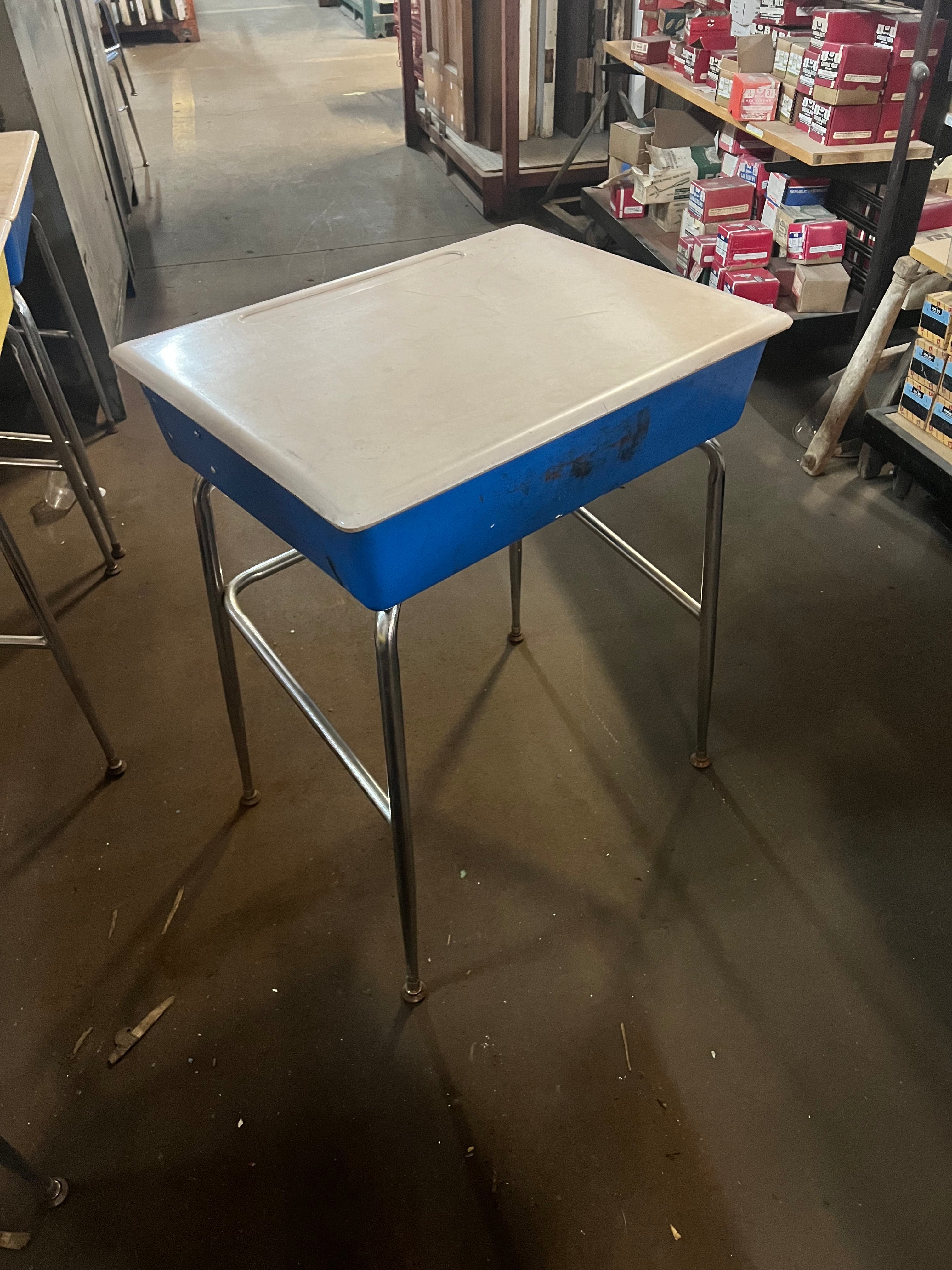 Student learning desk