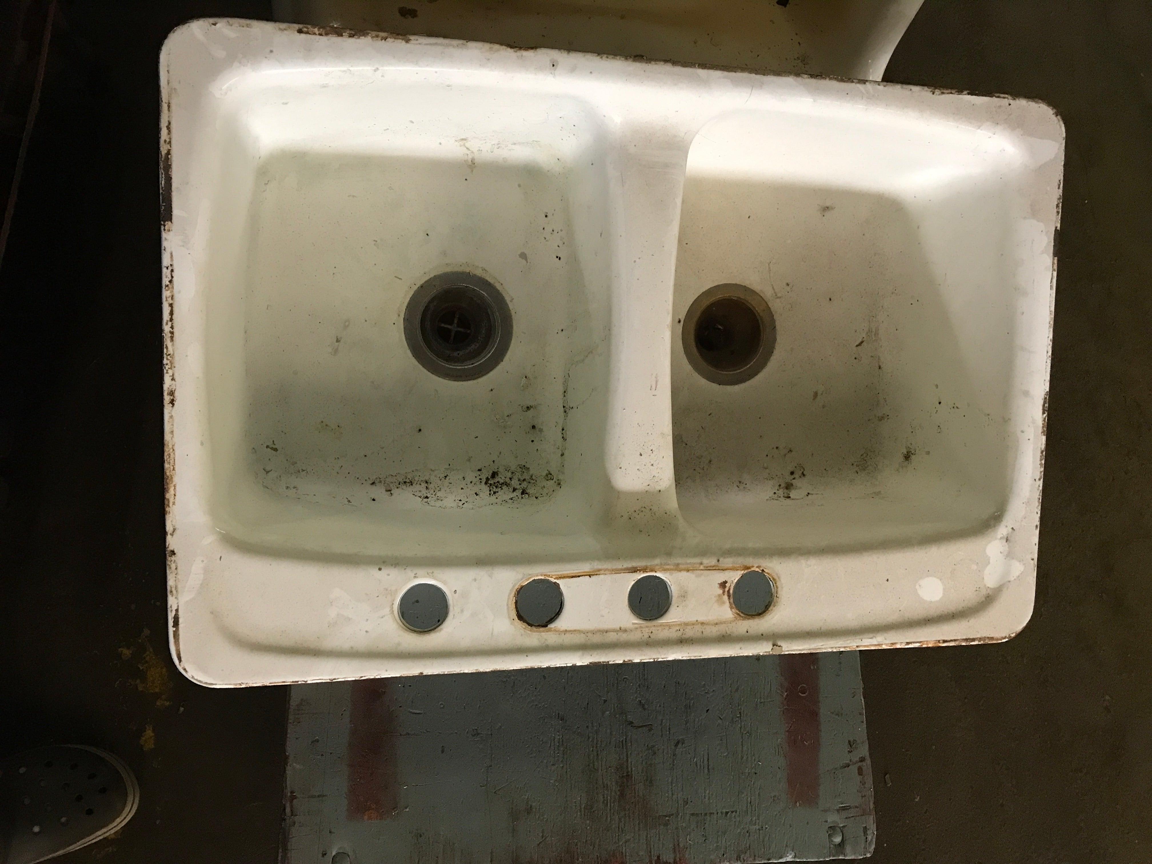 Double sink