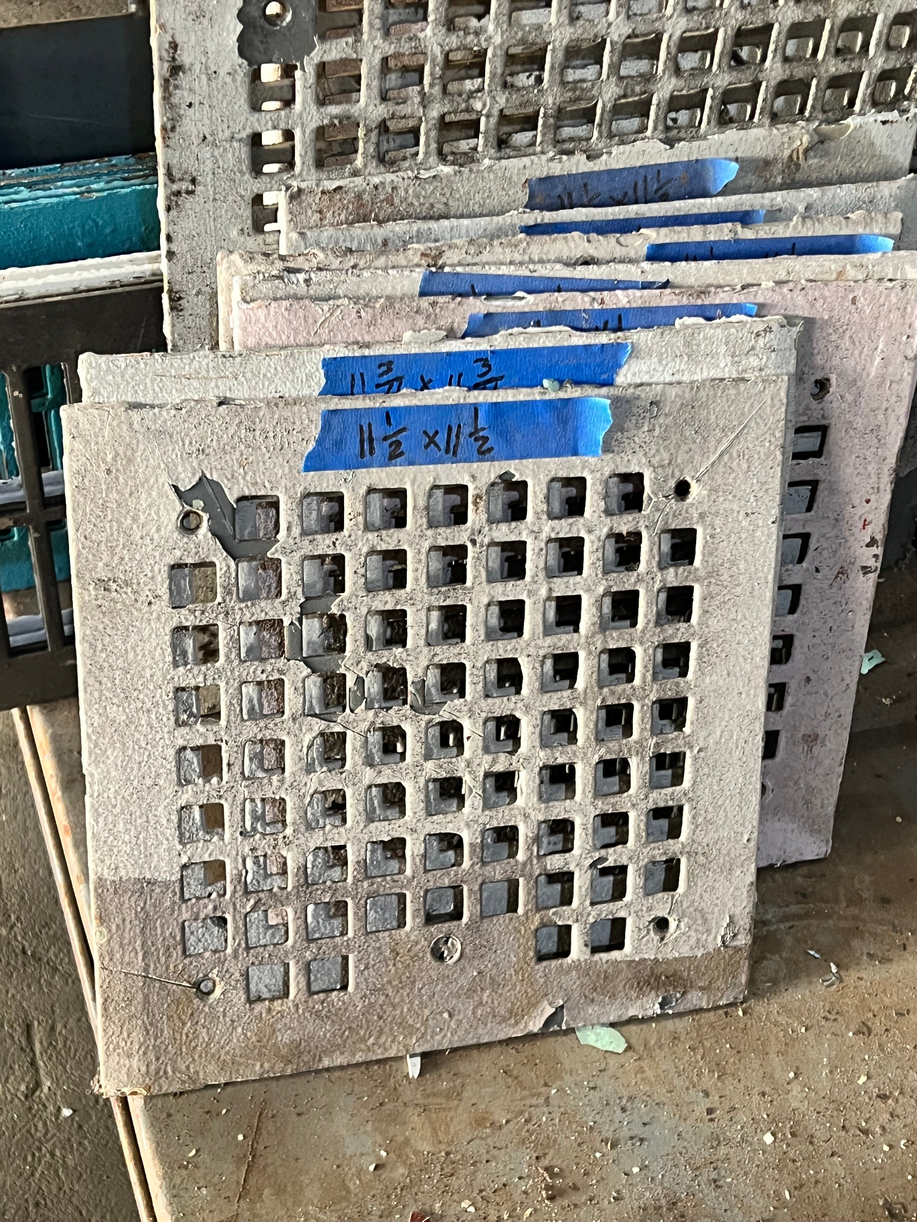 Square grate
