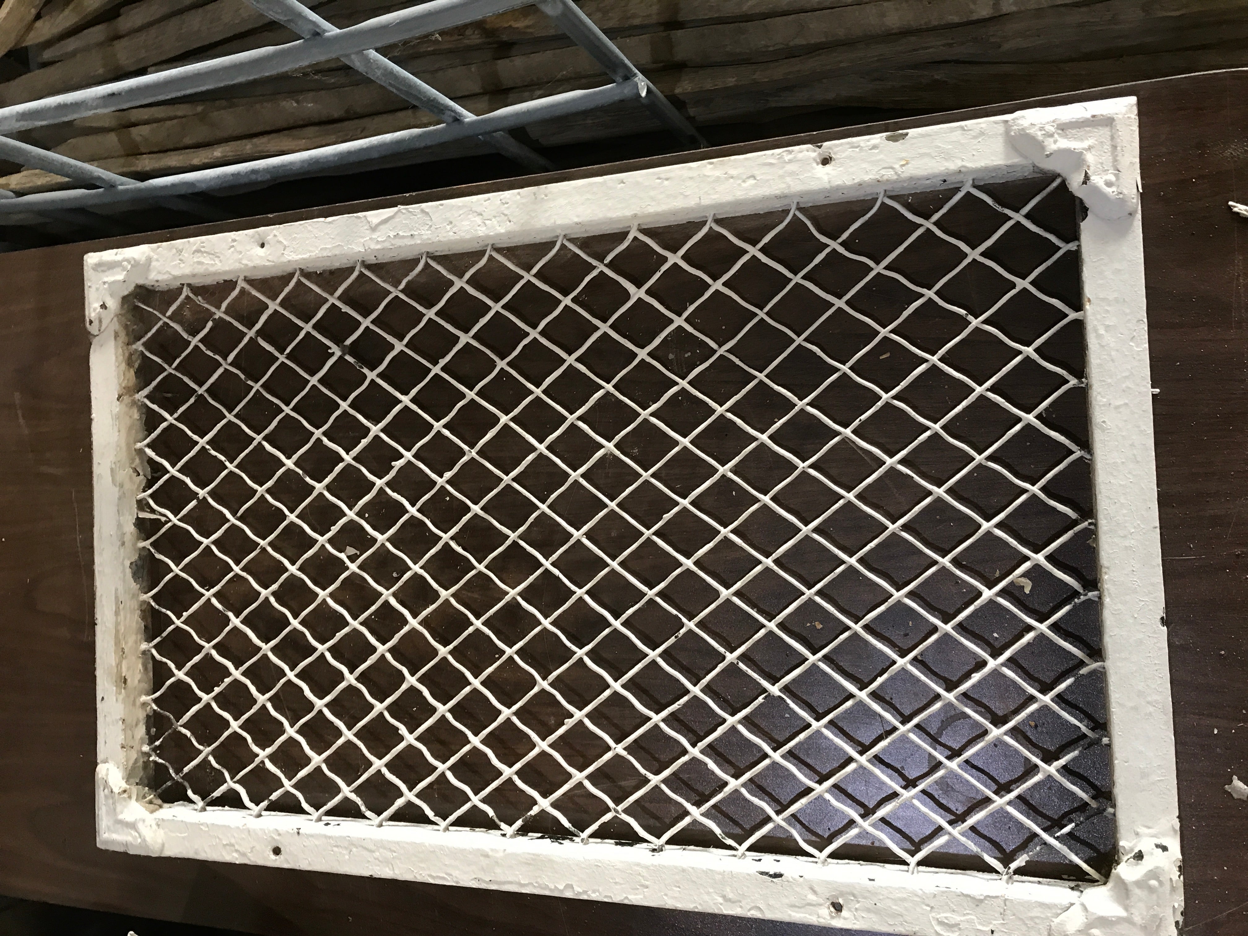 Wall Grate