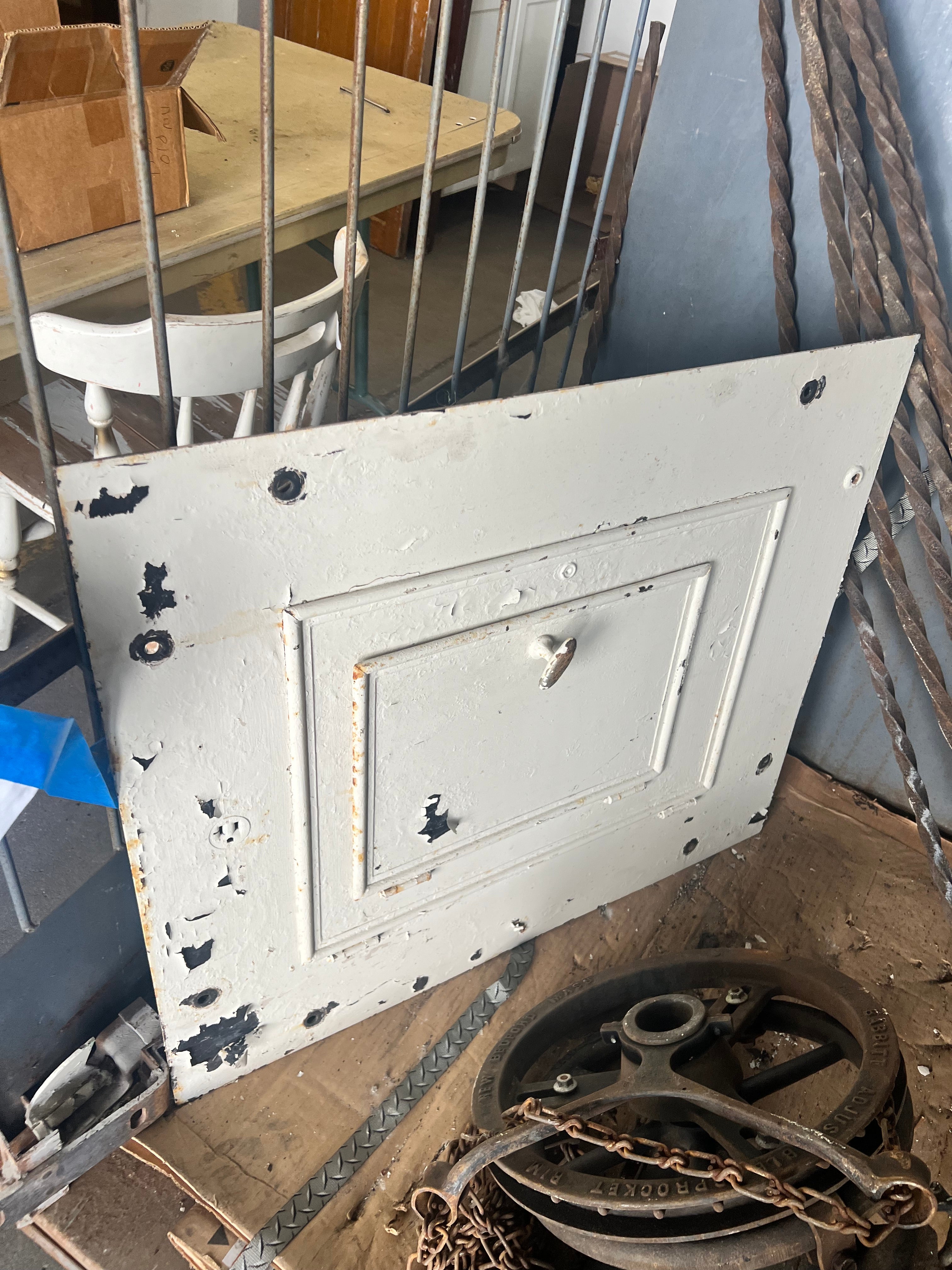 Painted Iron Hatch