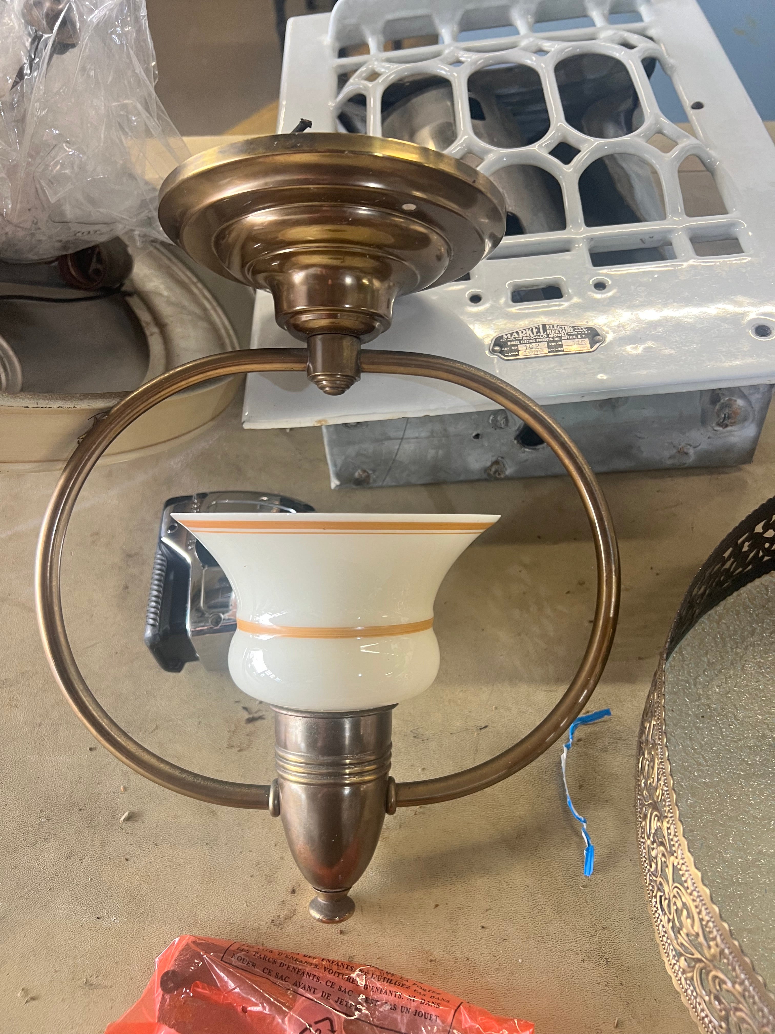 Hanging Wall Light