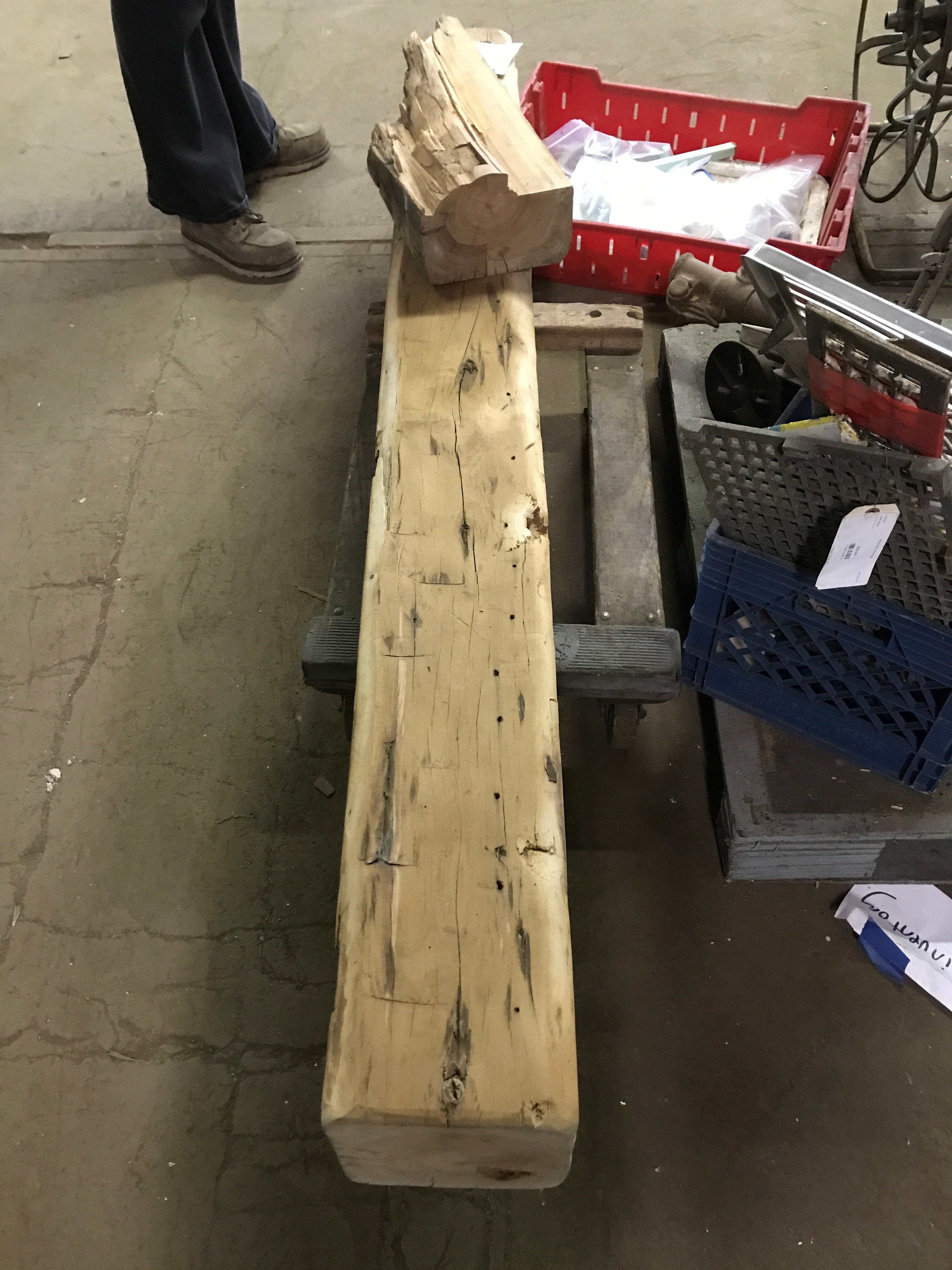 Sycamore Mantle