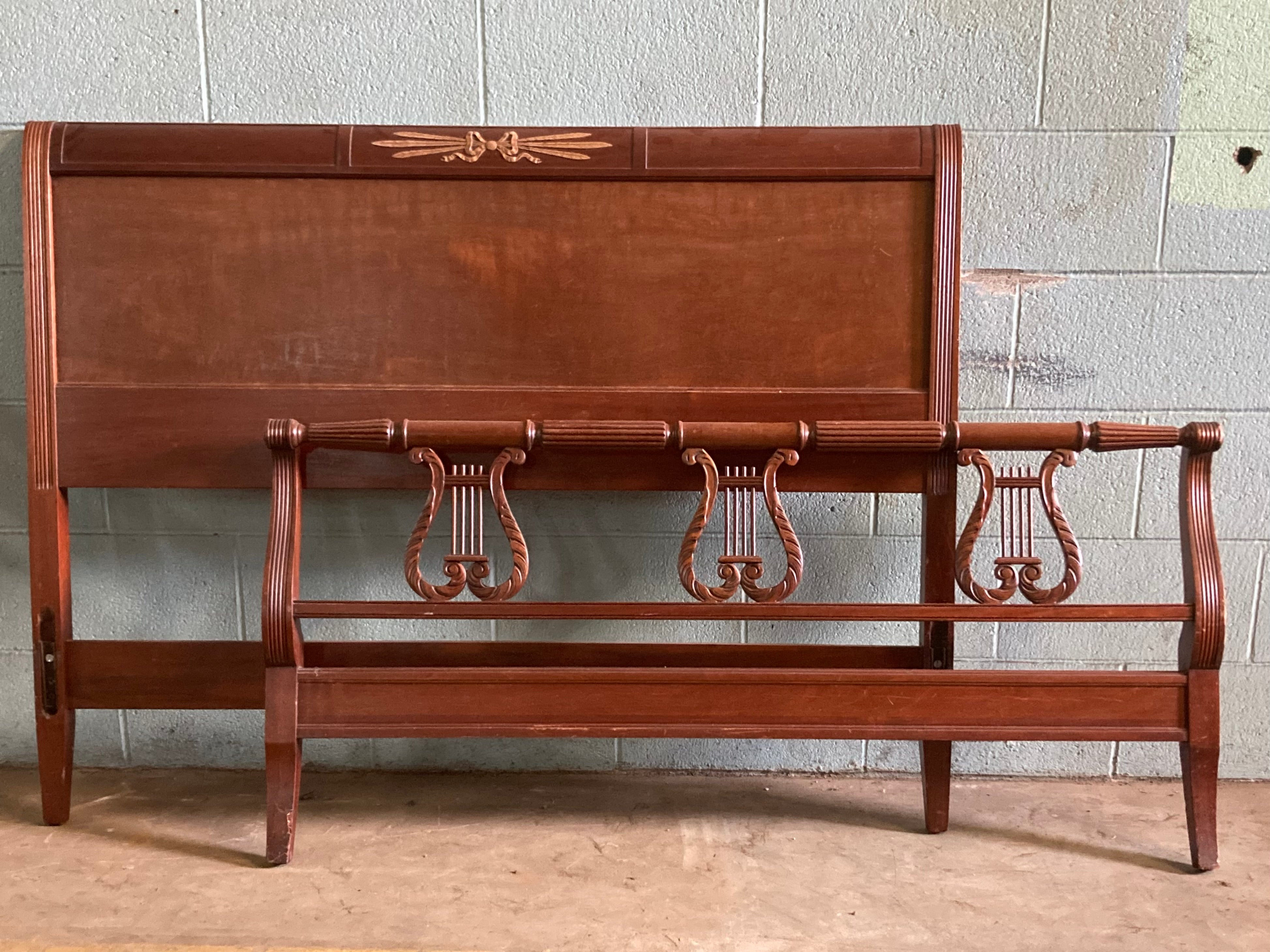 Harp Sleigh Bed Set- Full