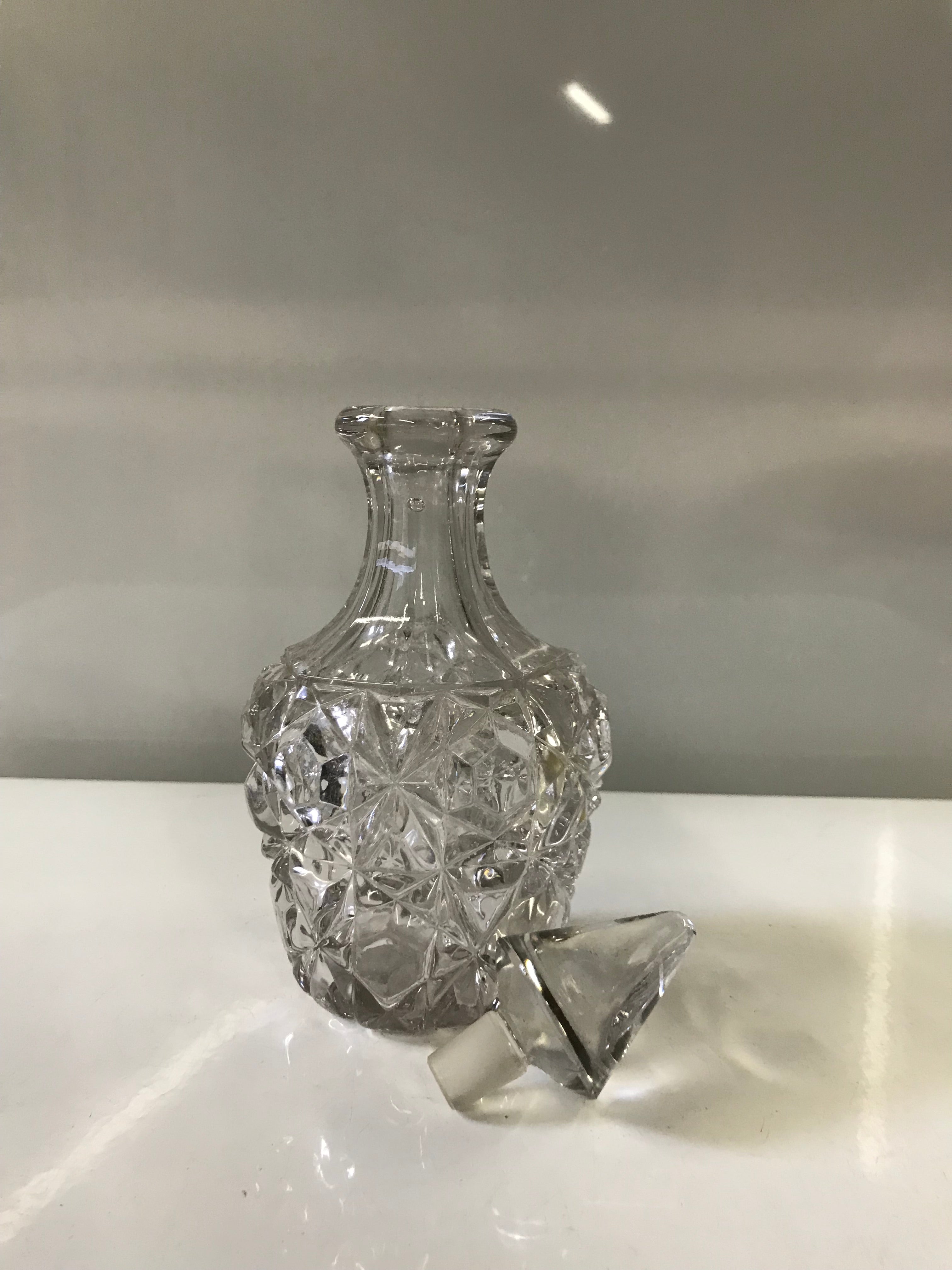 Extraordinary Cruet.