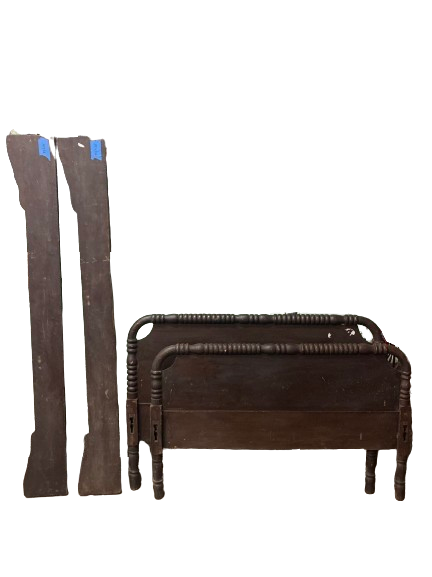 Jenny Lind Wood Spindle Bedset