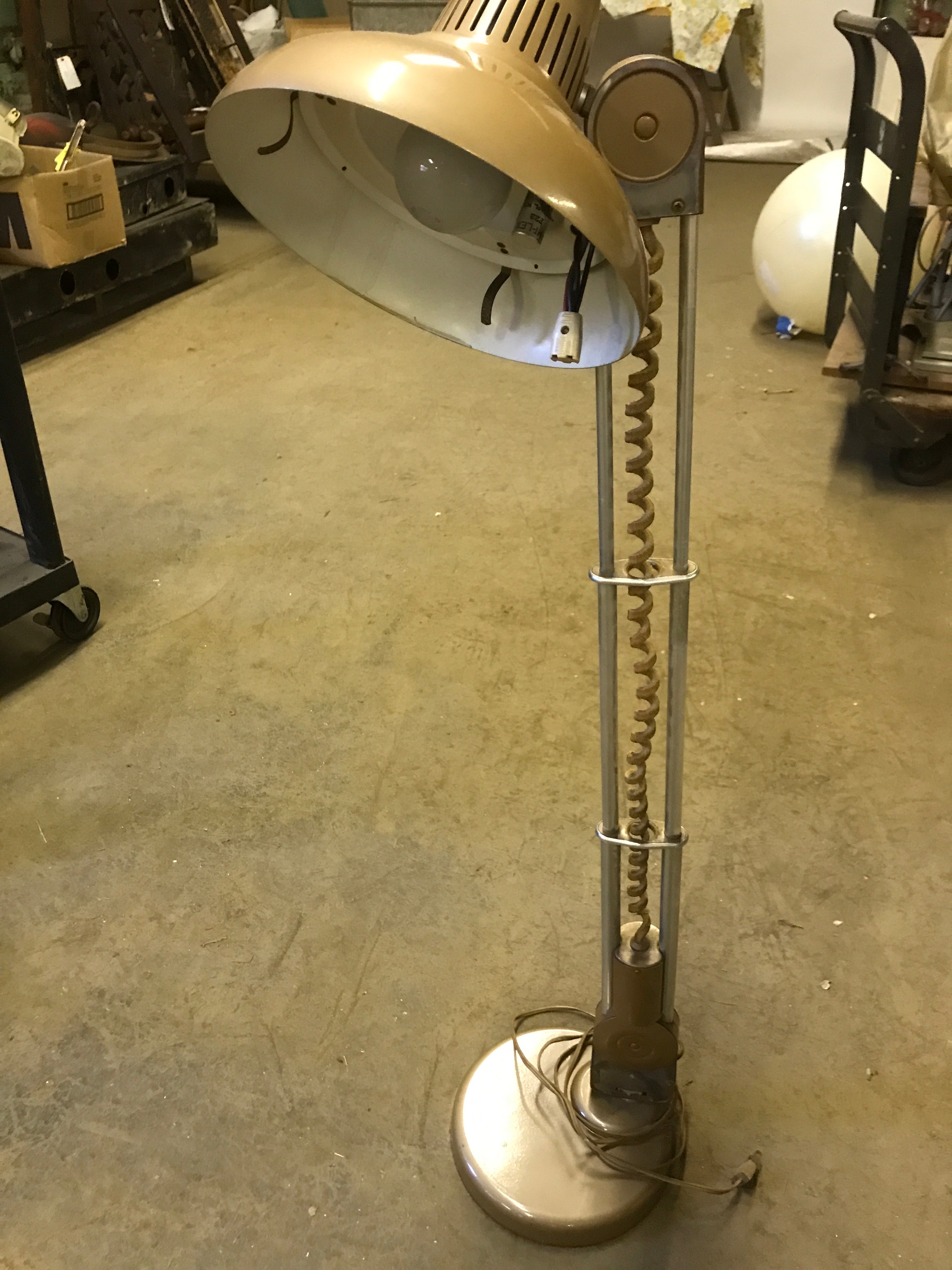 Amplex Desk Light