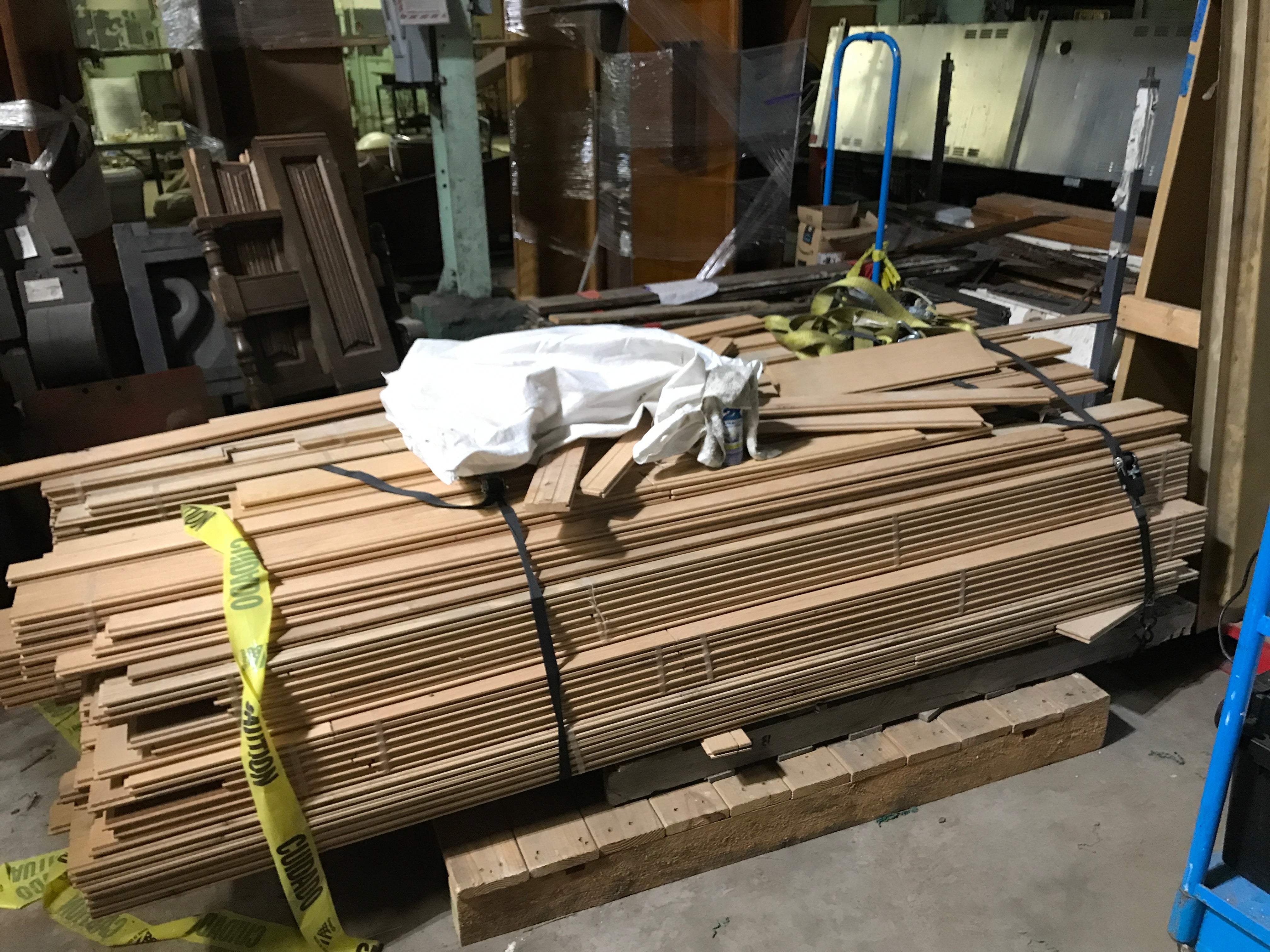 Red Oak Select Grade Flooring (~420 SQF)