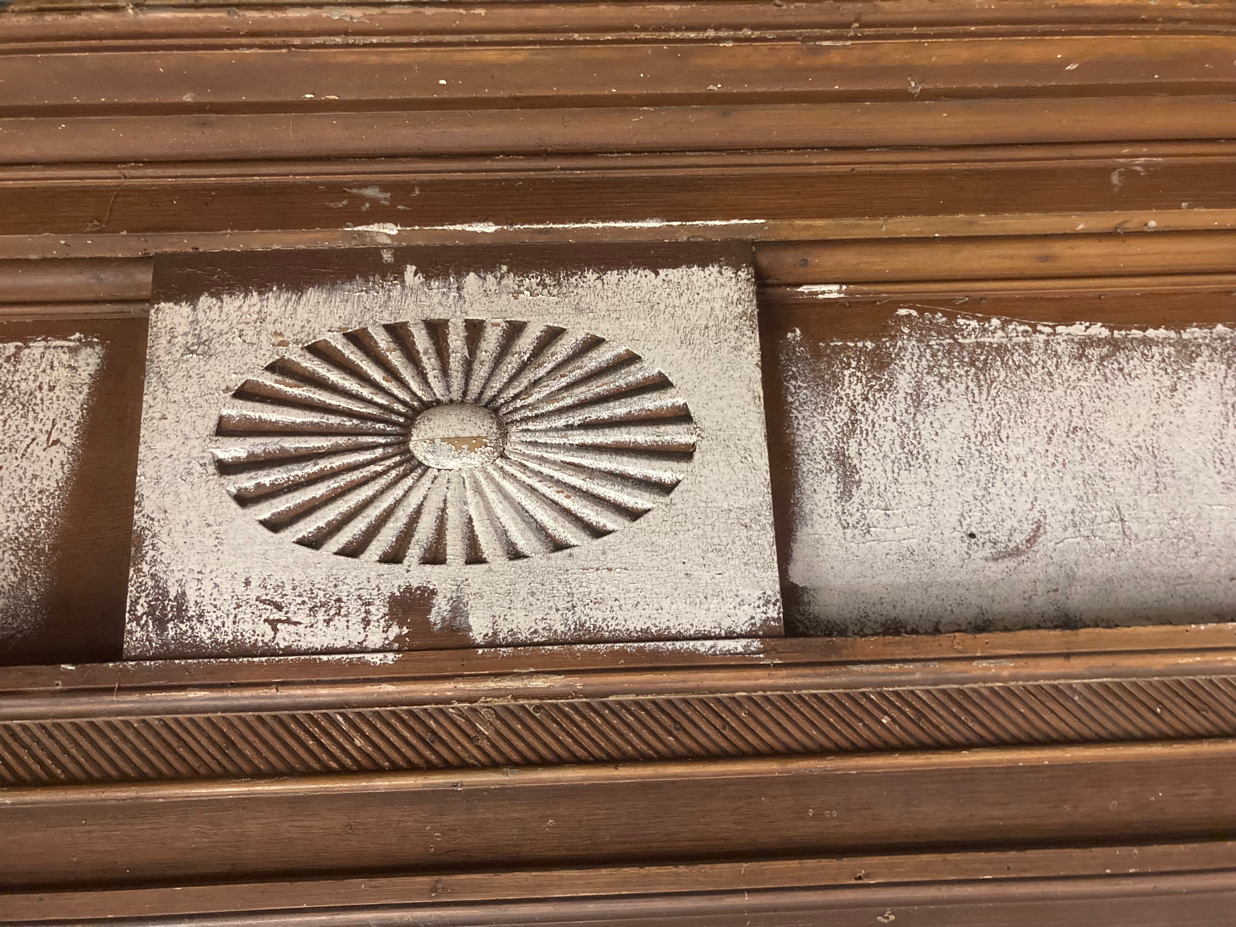 Decorative Wooden Fireplace Mantle