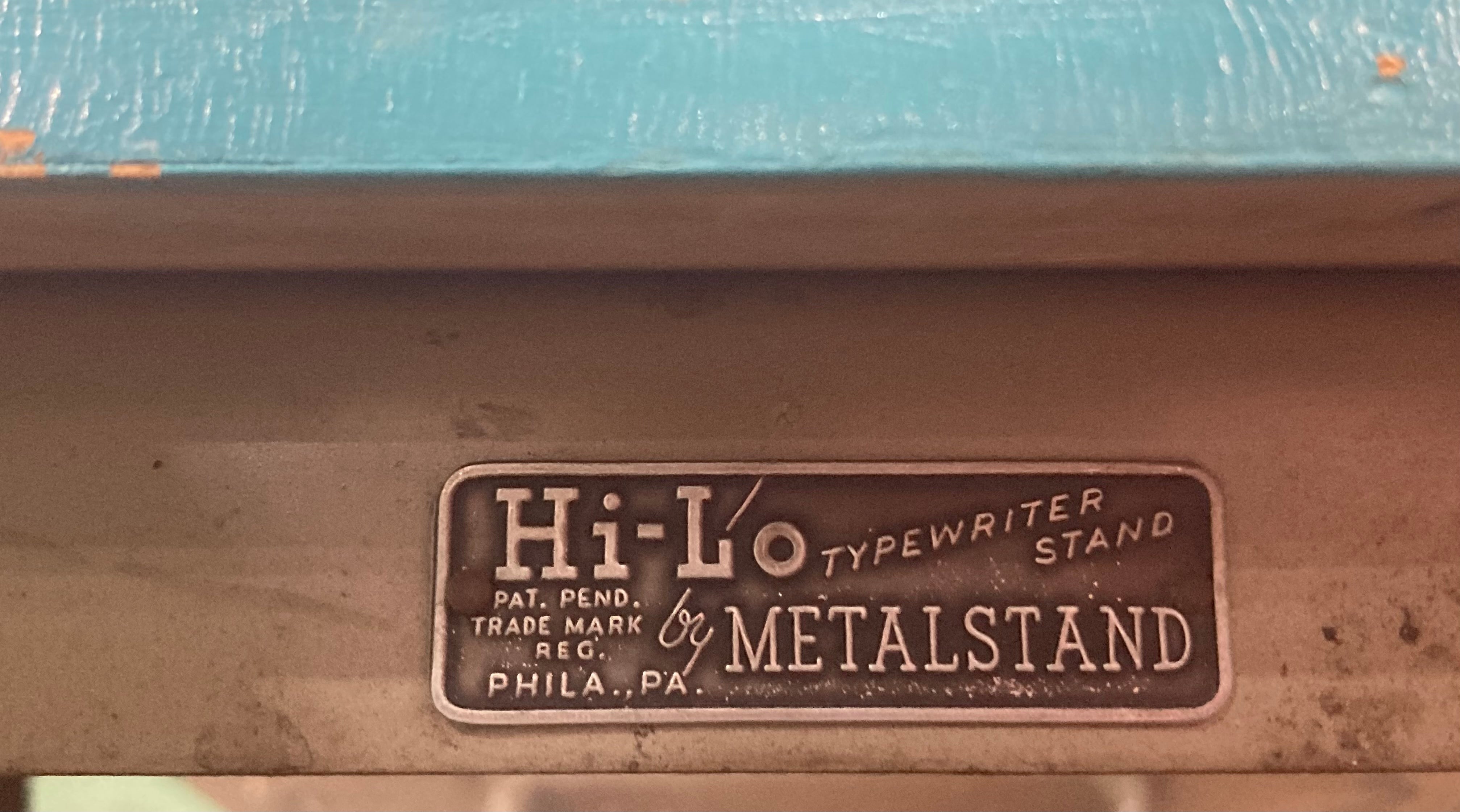 Hi-Lo Industry Vintage Typewriter Table