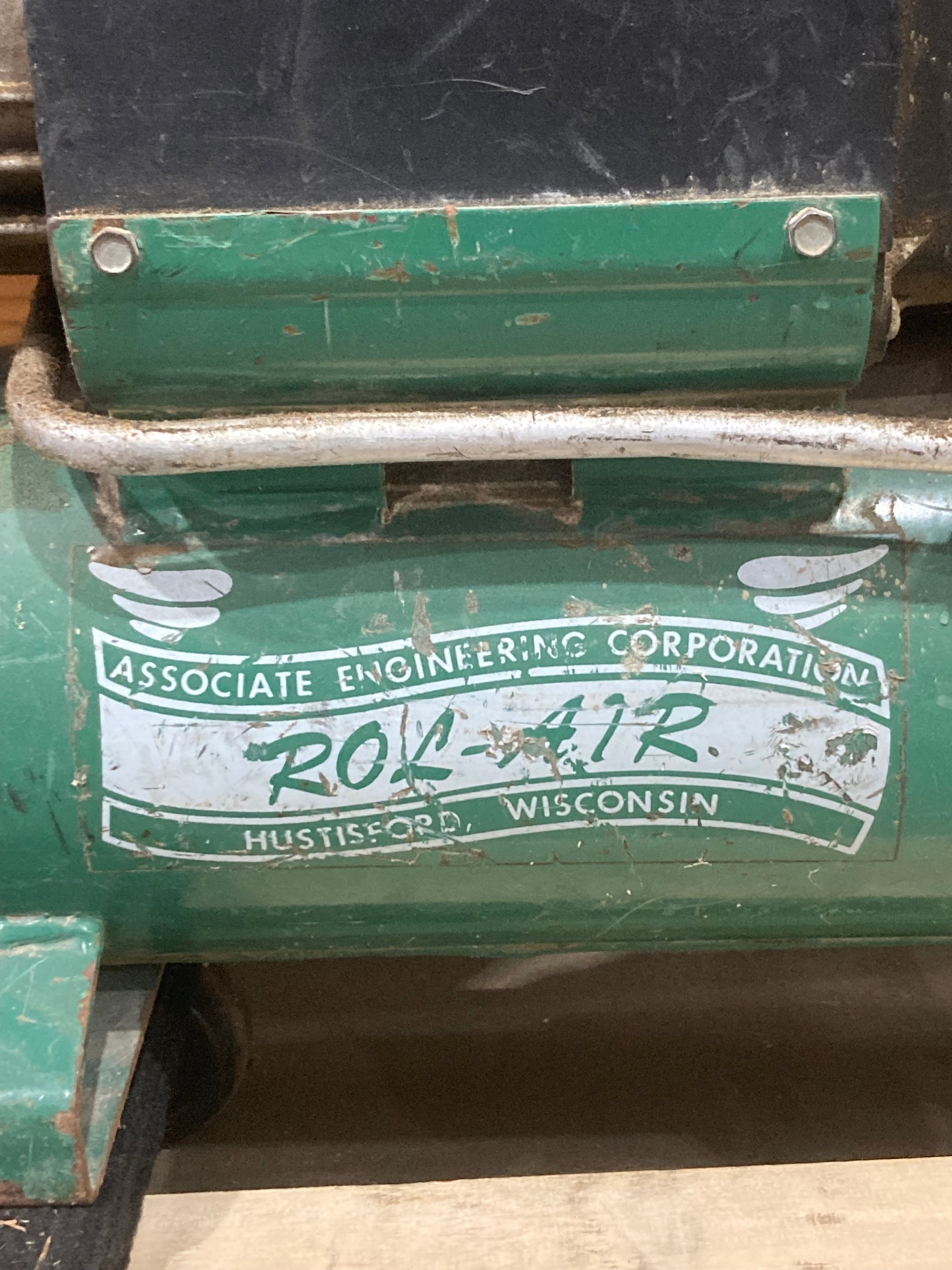 Rol- Air MK 105 2.6 Gallon Air Compressor