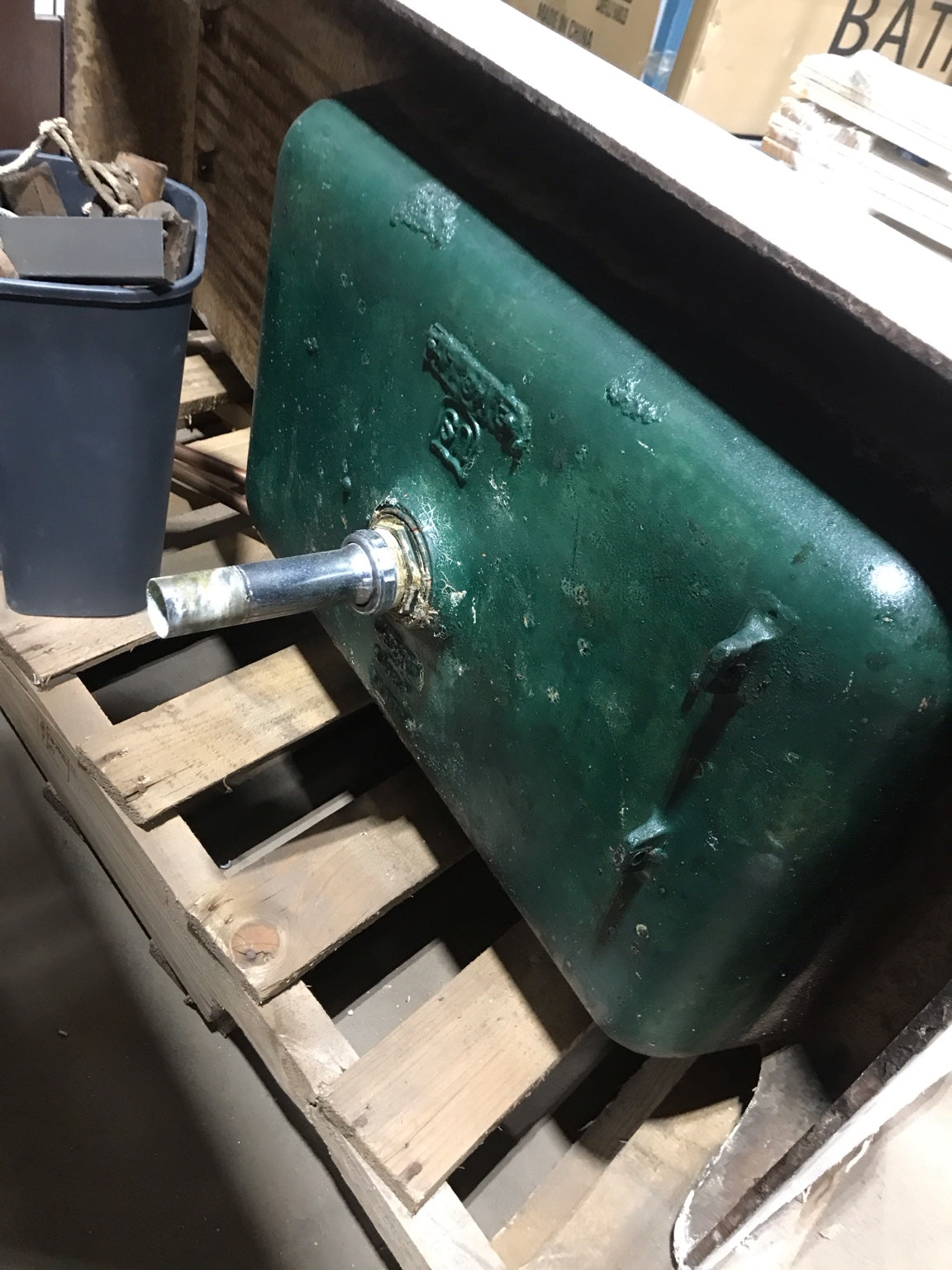 Cast Iron Wall-Mounted Sink with Drainboard