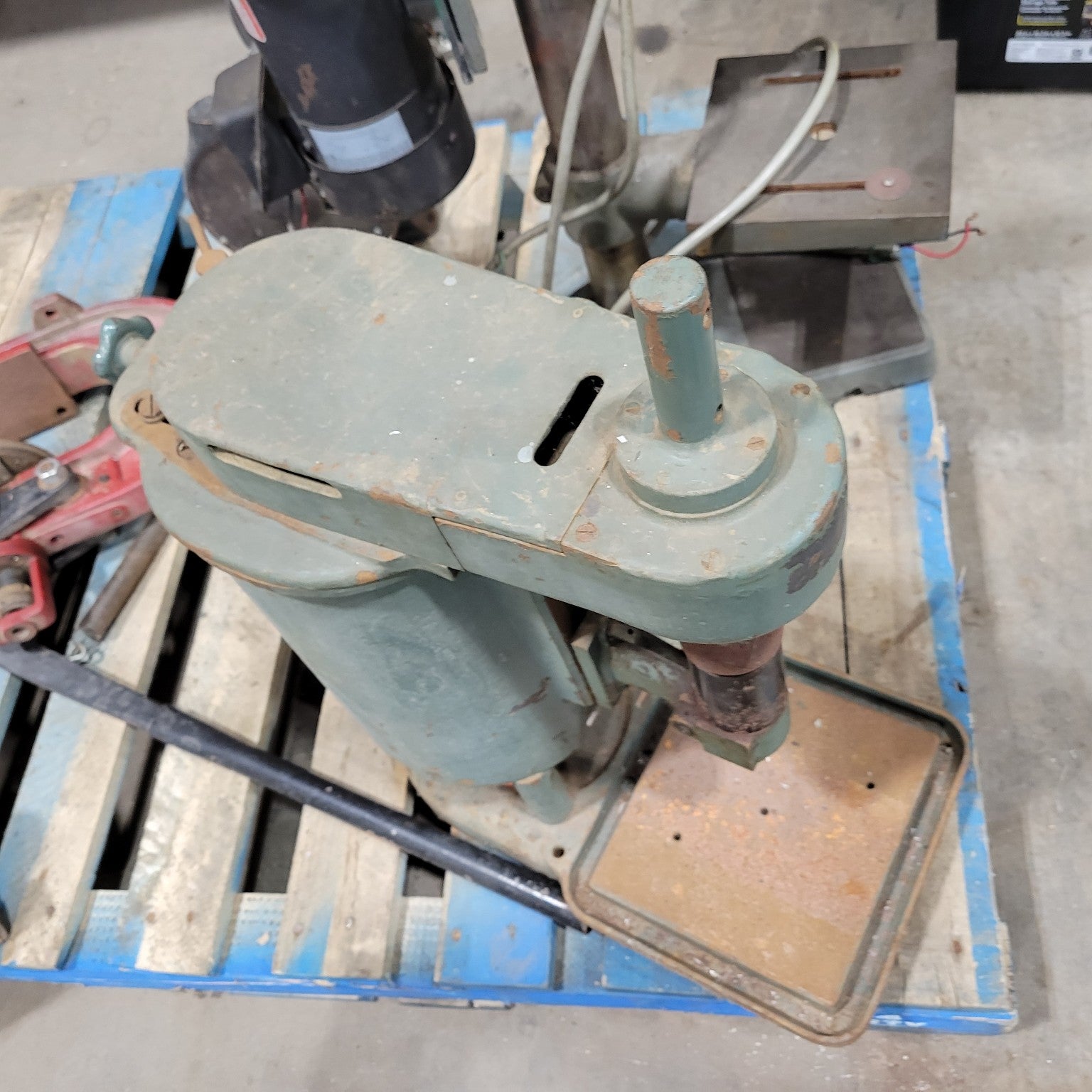 Sensitive Drilling Machine
