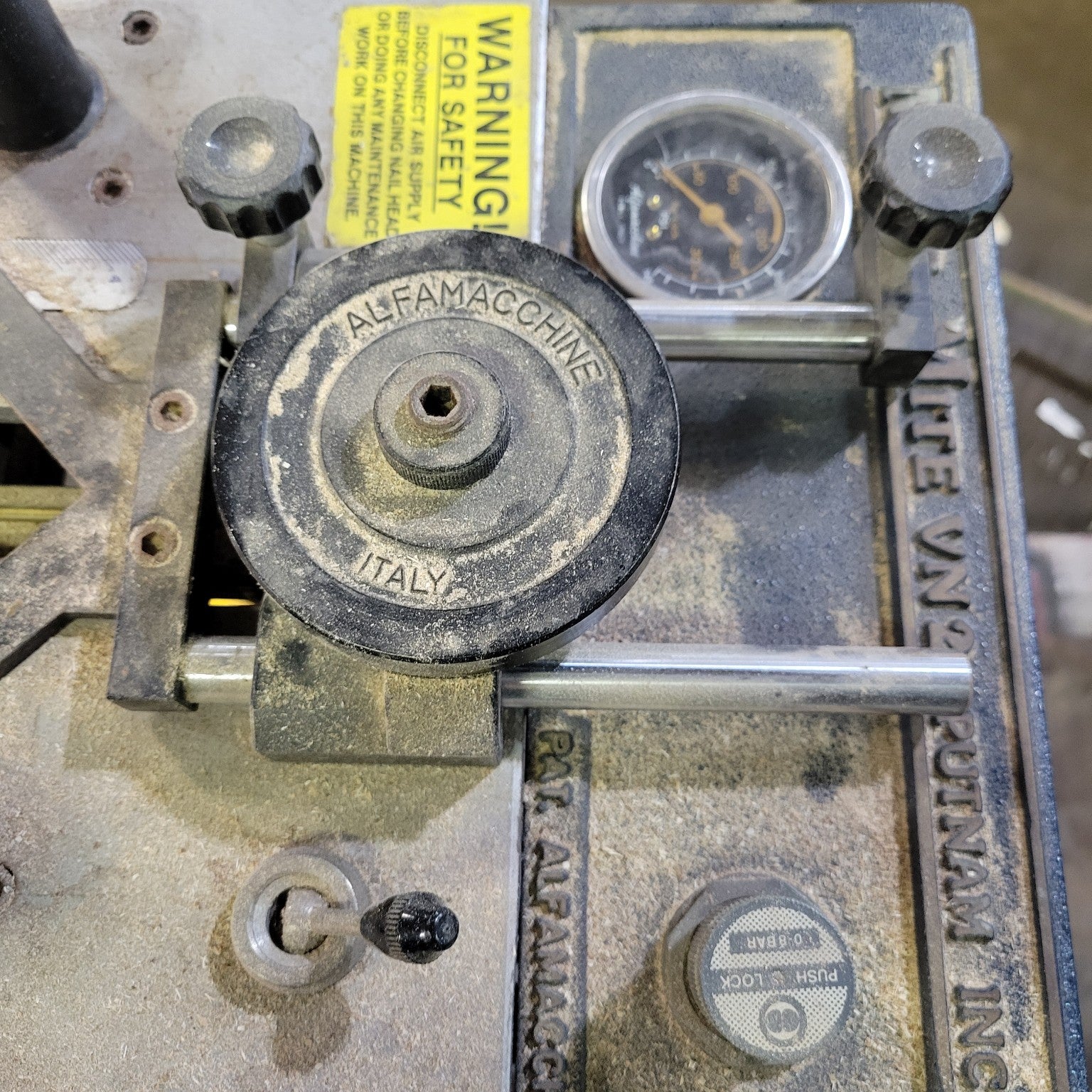 Alfamacchine VN2+1 Joiner Machine