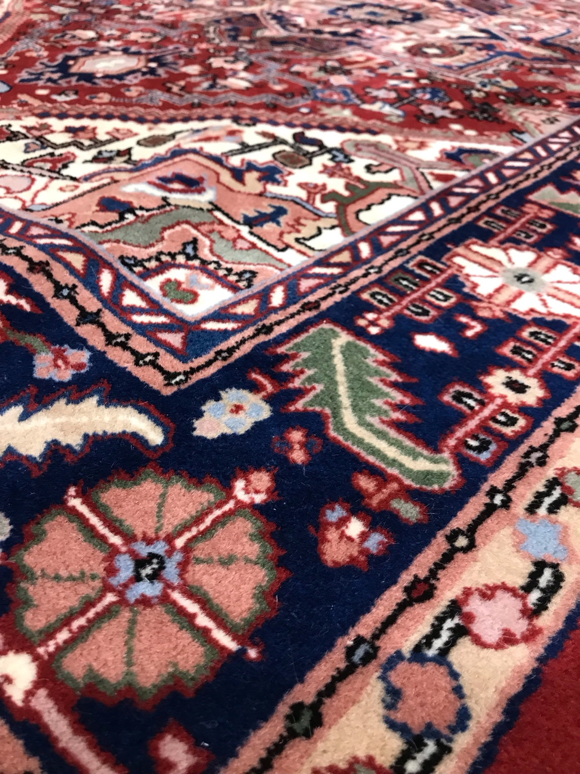 Persian Style Wool Area Rug