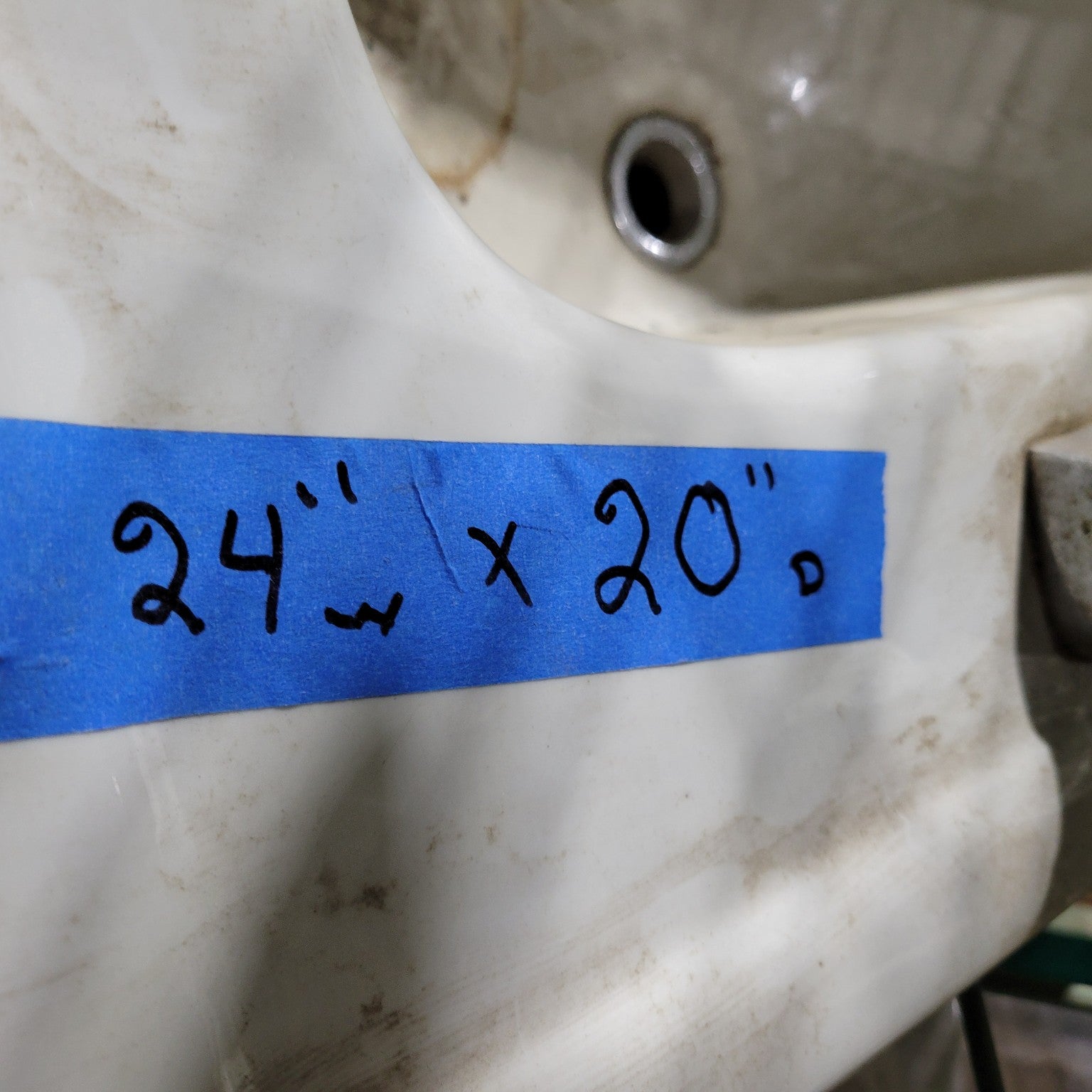 Porcelain Corner Sink