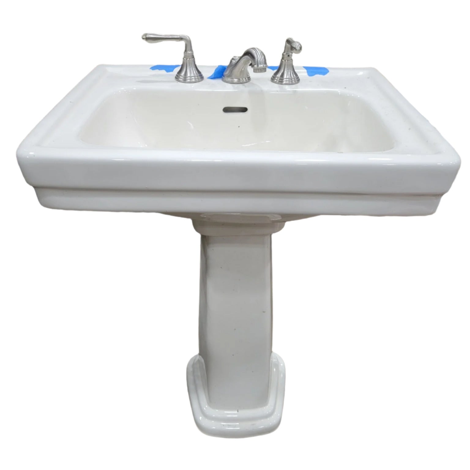 TOTO Pedestal Sink with Widespread Faucet