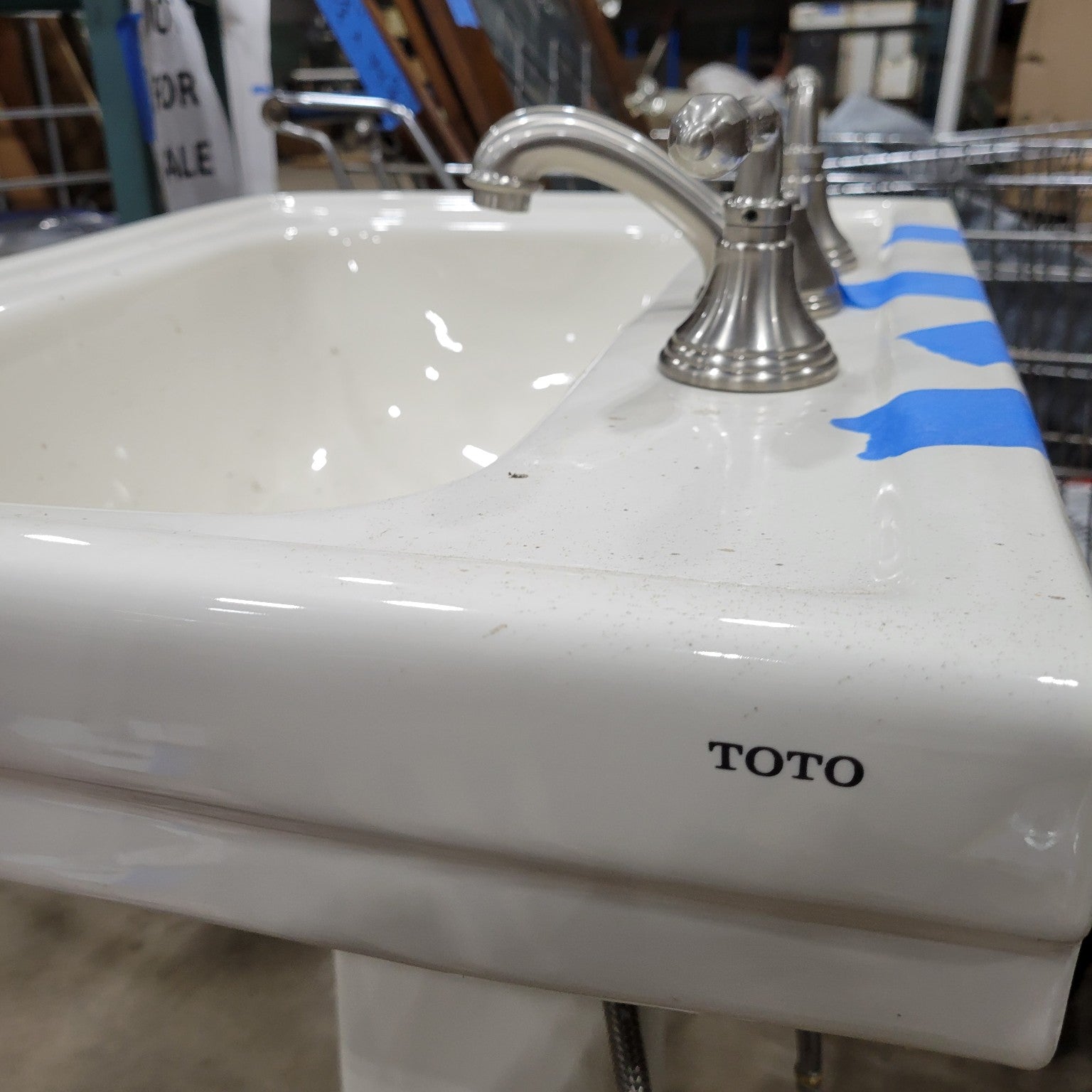 TOTO Pedestal Sink with Widespread Faucet