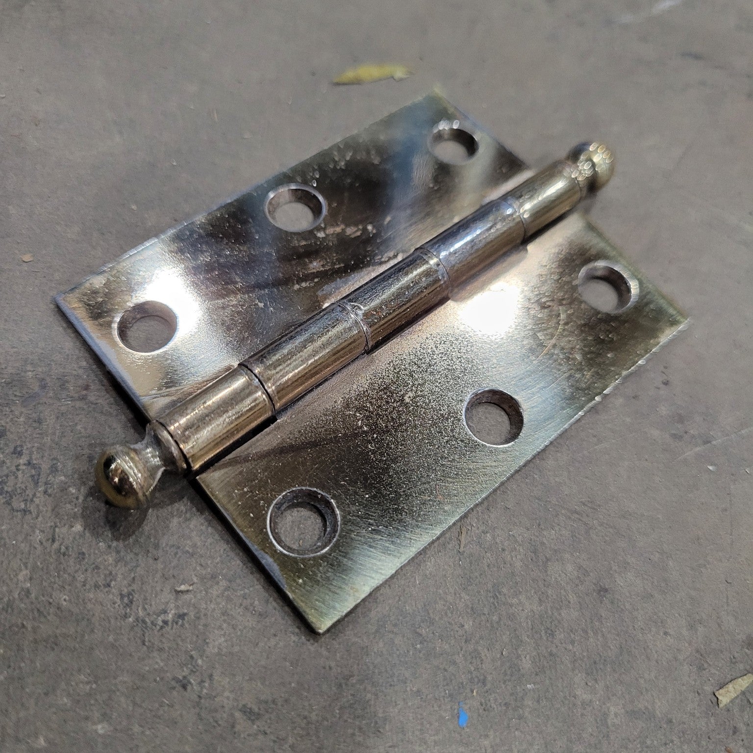 Brass Ball-Tip Door Hinges – 2 ³/₁₆" x 2 ½" – Vintage Style