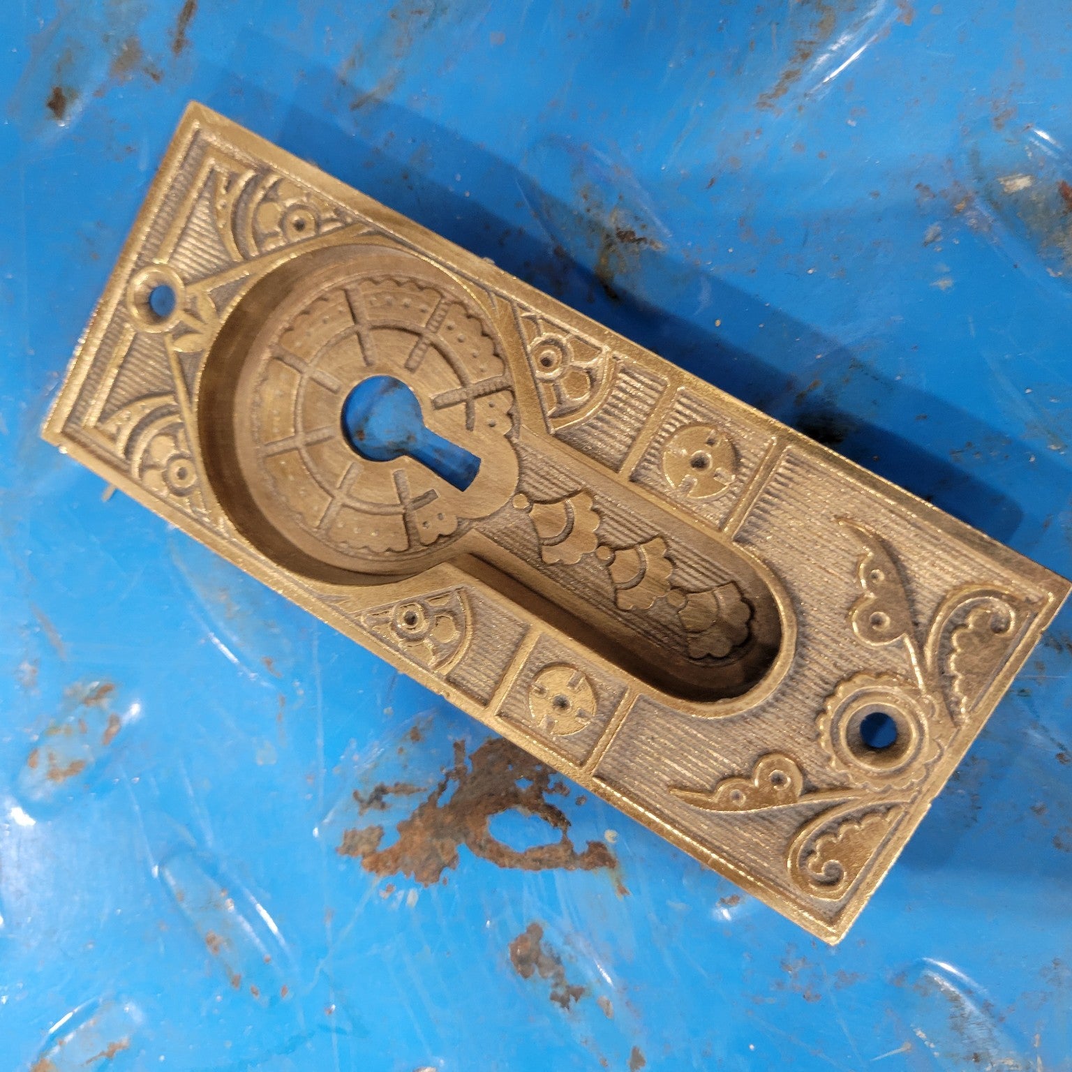Antique Ornate Keyhole Escutcheon – Victorian Cast Brass