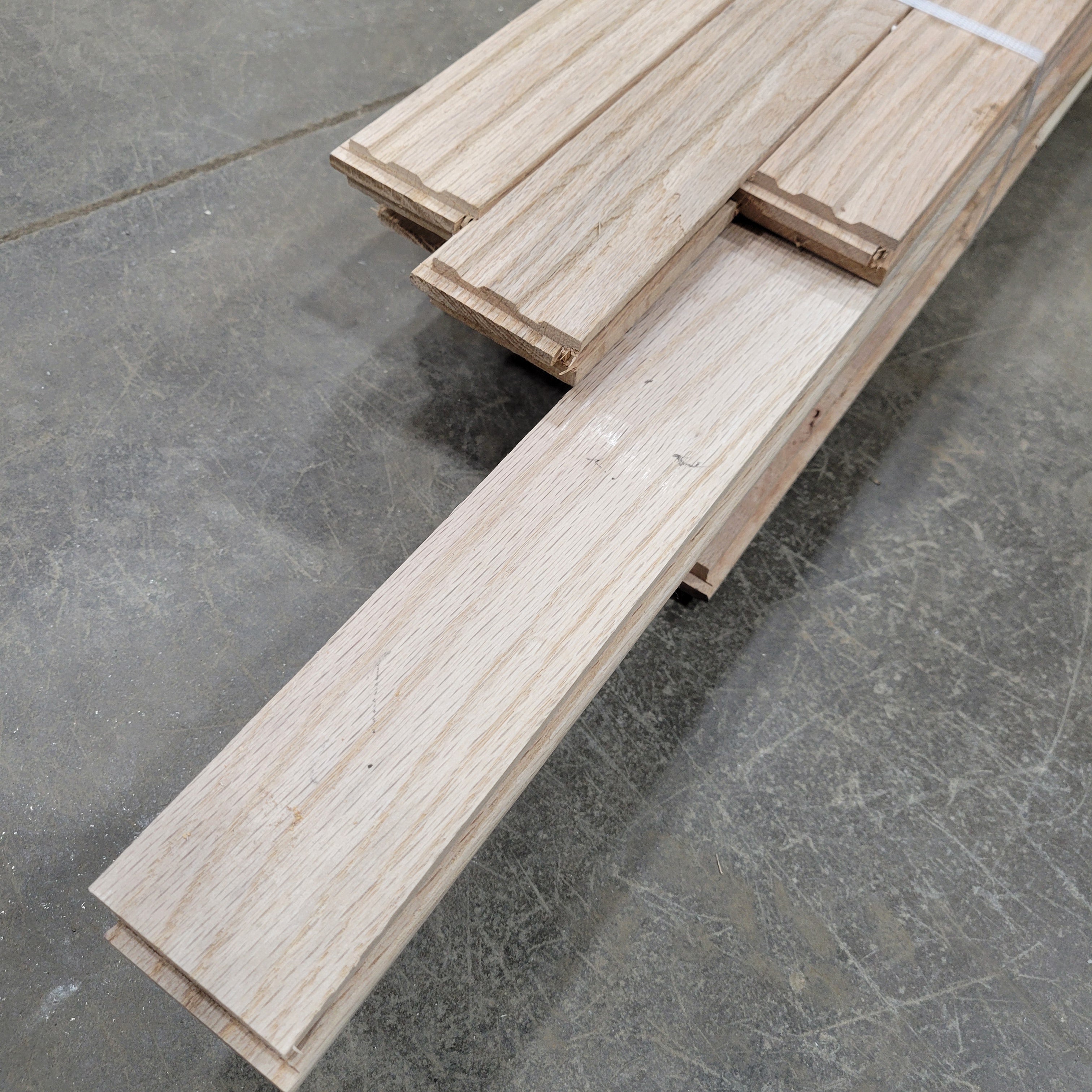 Unfinished Solid Red Oak Hardwood Flooring Bundle