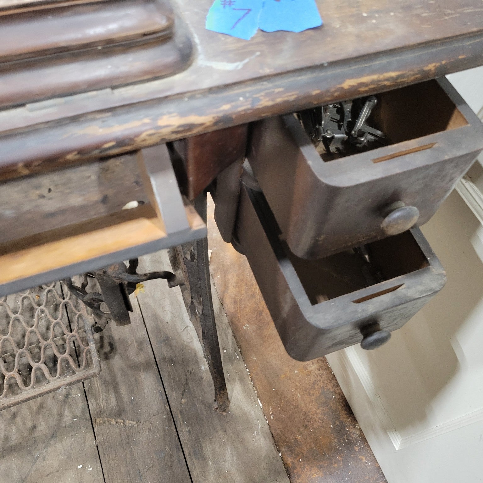 Antique Singer Treadle Sewing Machine Table