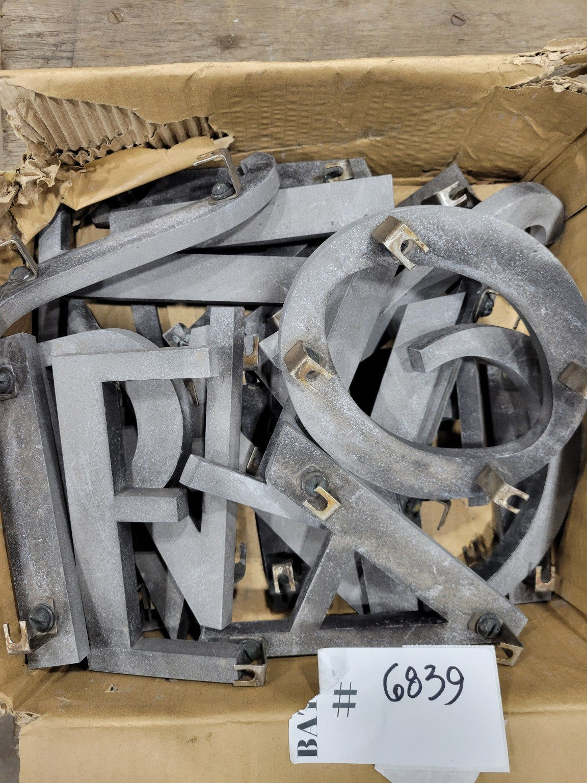 Industrial Salvaged Aluminum Sign Letters – Lot of Assorted