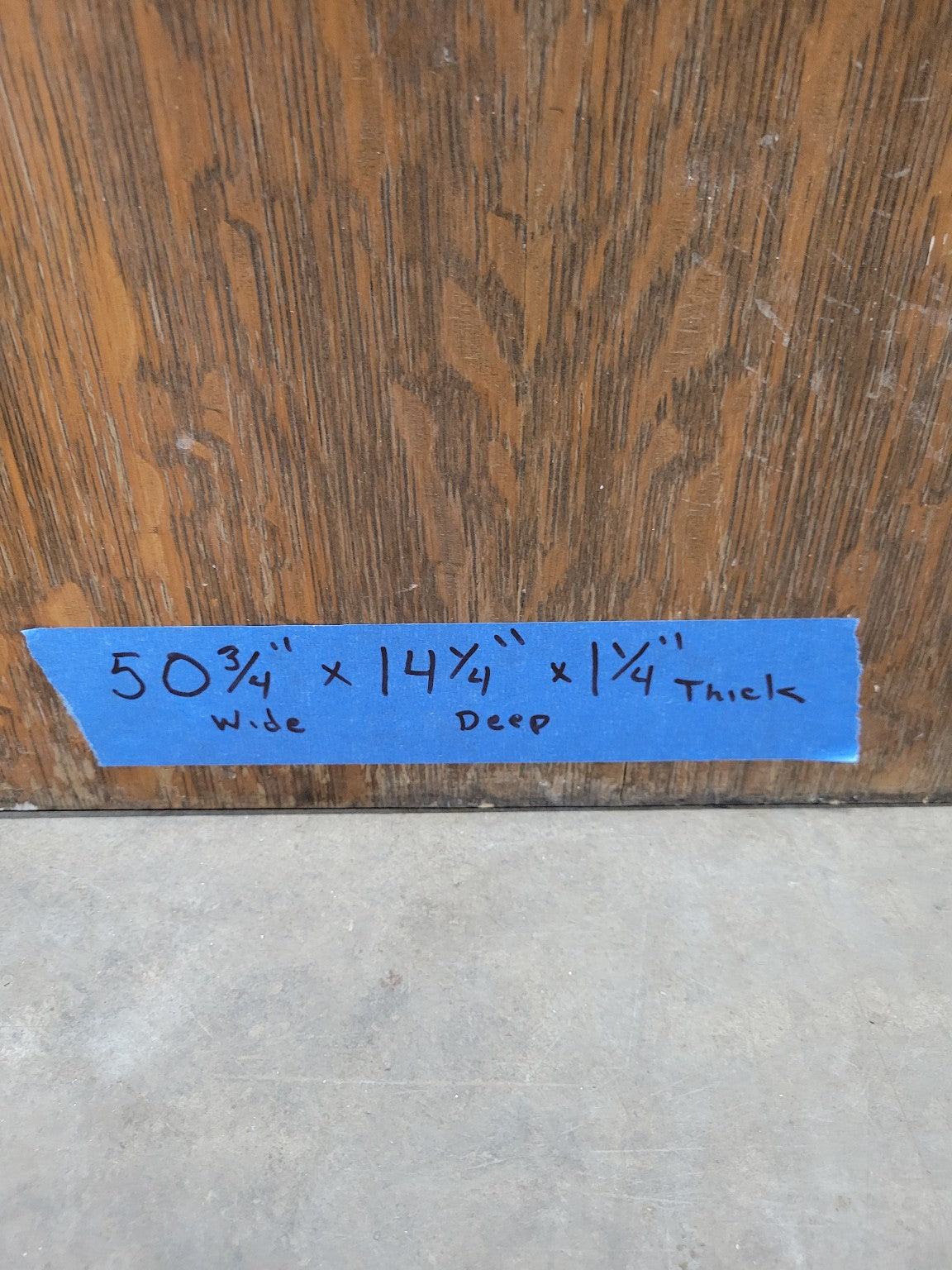 Quarter-Sawn Oak Board – Vintage Salvaged Plank