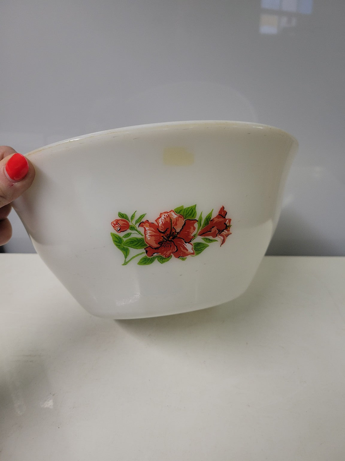 McKee Glass Mixing Bowl – White Milk Glass with Red Floral Motif