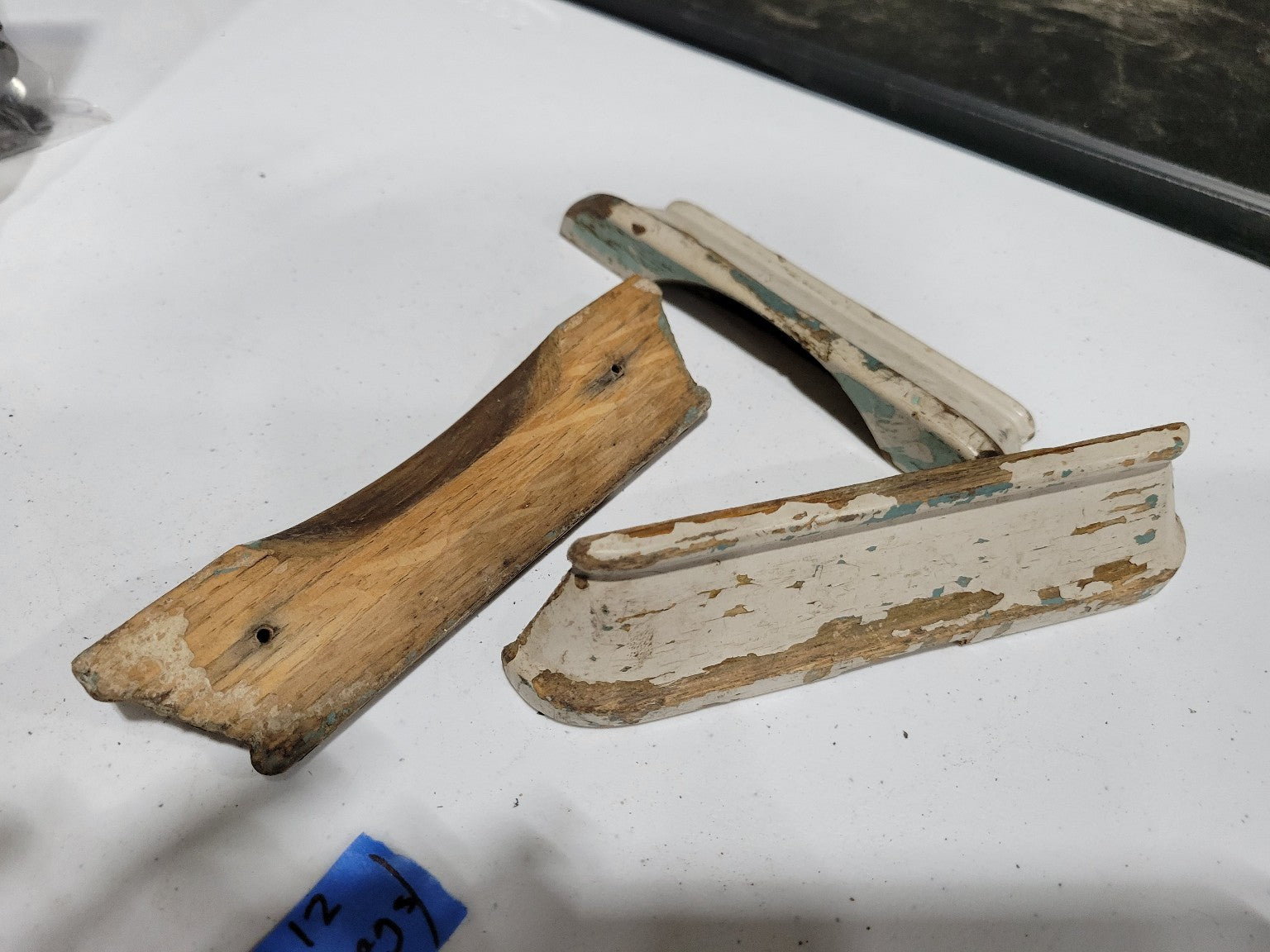 Set of 3 Chippy Painted Wood Drawer Pulls