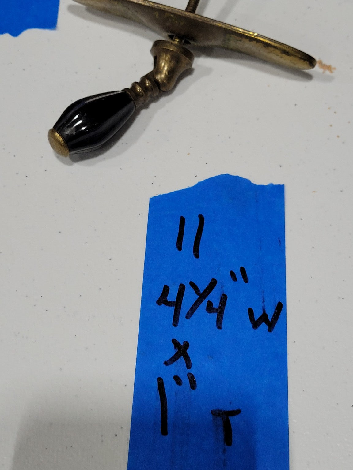 Brass Drop Pull with Black Ceramic Handle – 4 1/4" Backplate