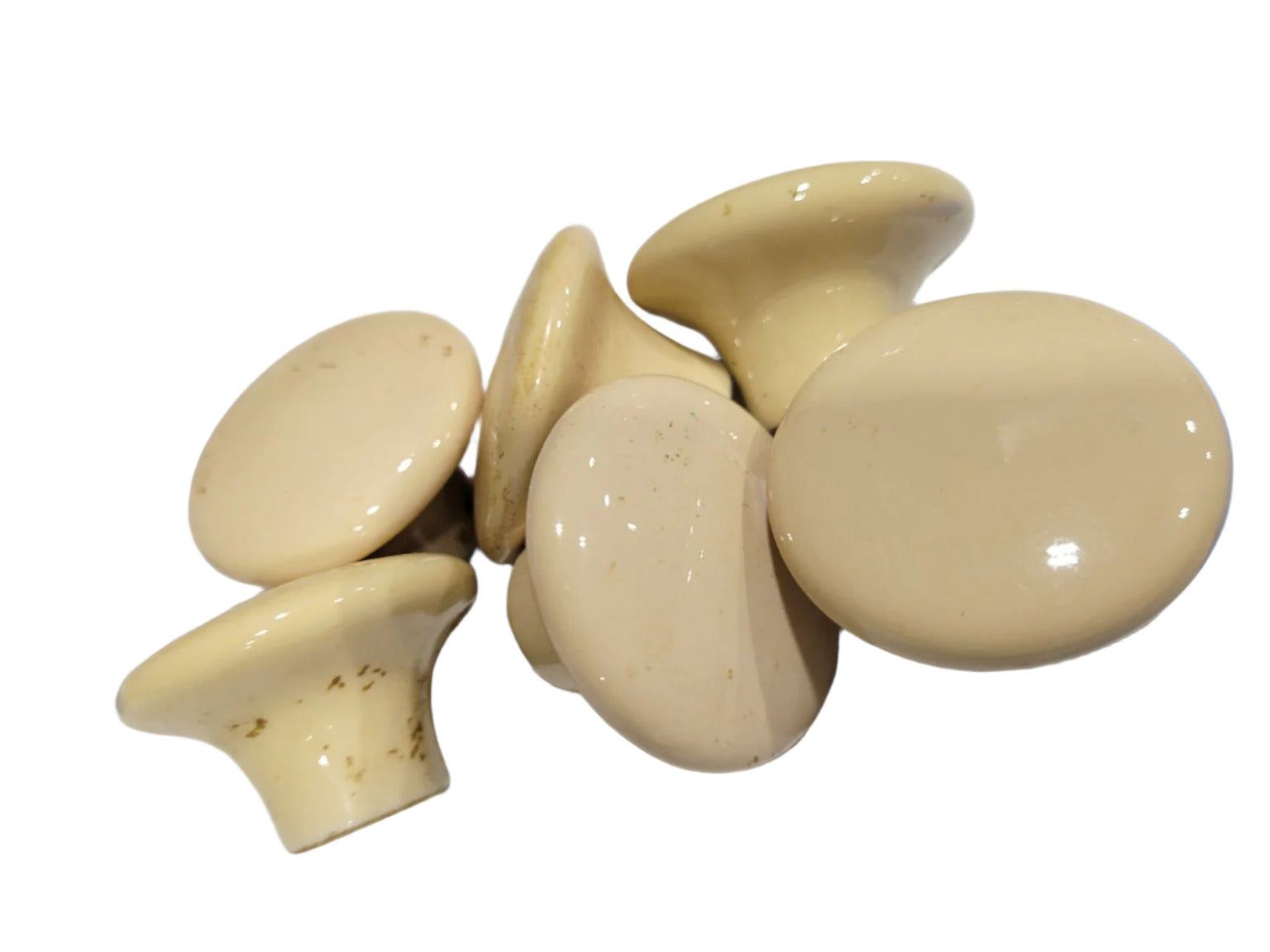 Beige Porcelain Drawer Pulls – Set of 6 (1 3/8")