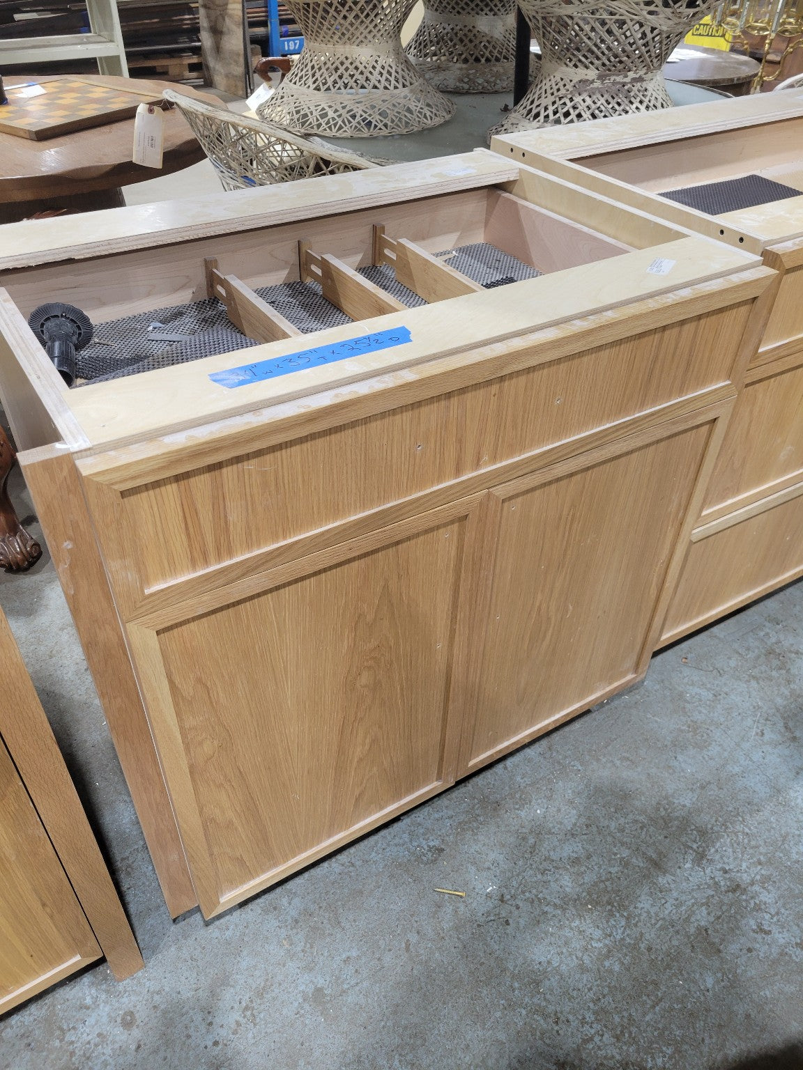 White Birch Base Cabinet with Drawer and Double Doors